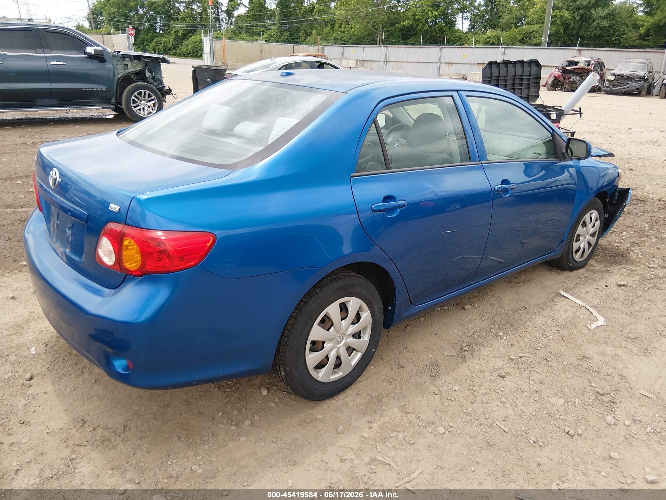 2010 Toyota Corolla Le Blue vin: 2T1BU4EE5AC340941