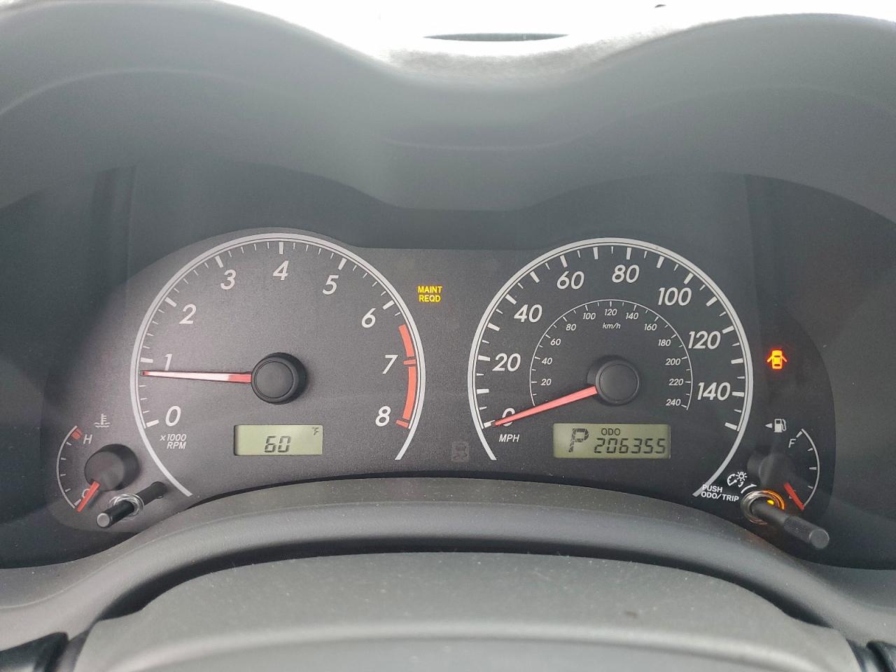 2010 Toyota Corolla Base Белый vin: 2T1BU4EE5AC350952