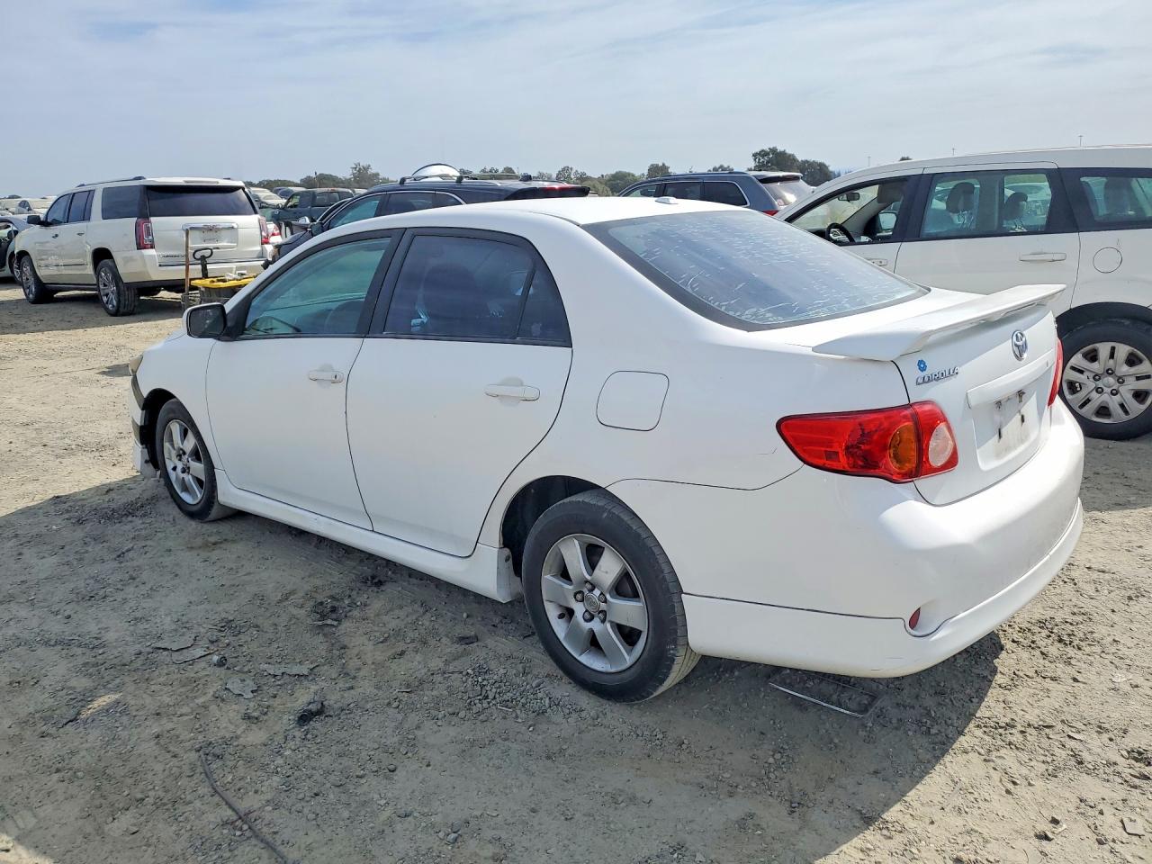 2010 Toyota Corolla S Белый vin: 2T1BU4EE5AC378539