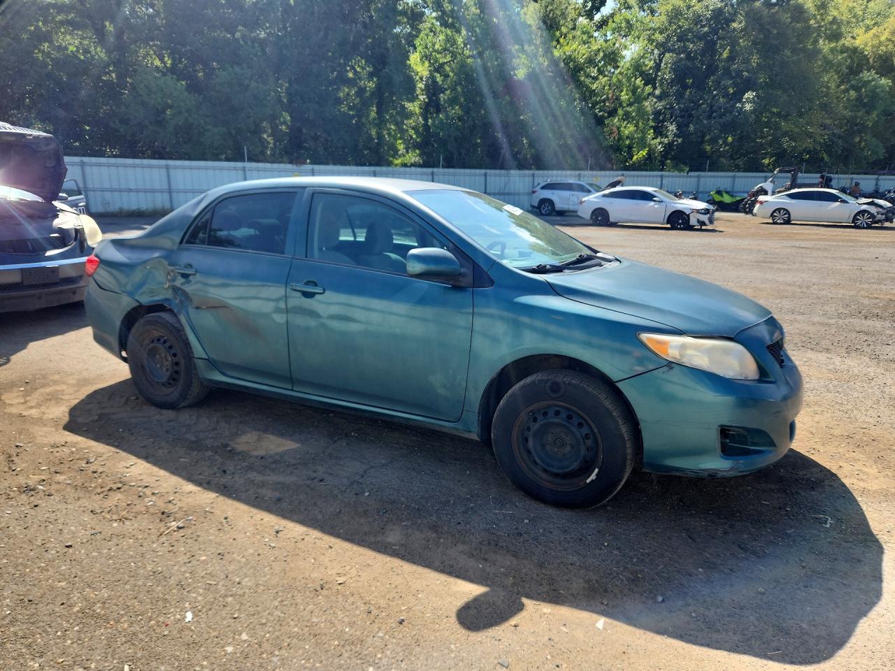 2010 Toyota Corolla Le Green vin: 2T1BU4EE5AC406386