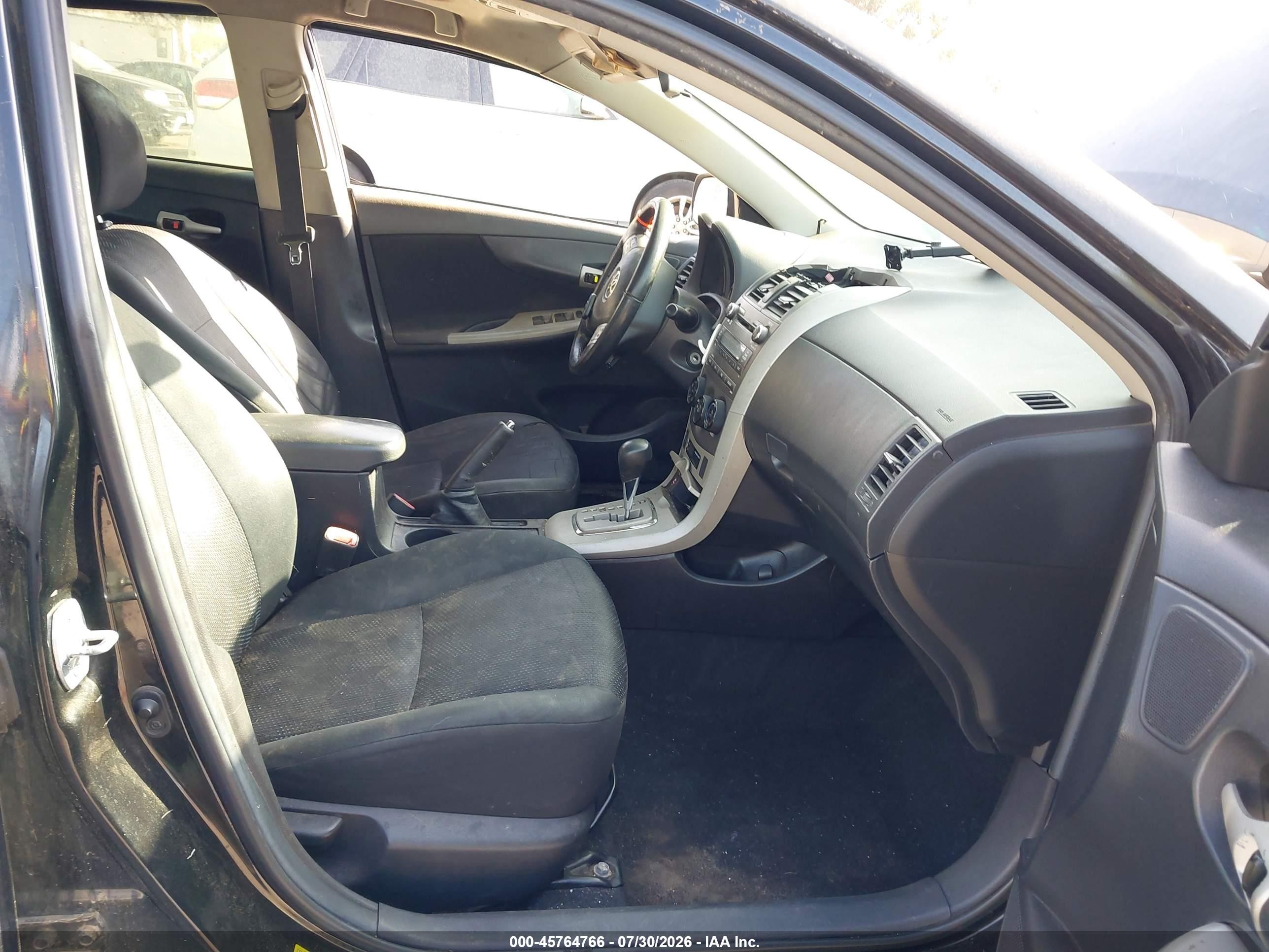 2010 Toyota Corolla S Серый vin: 2T1BU4EE5AC407313