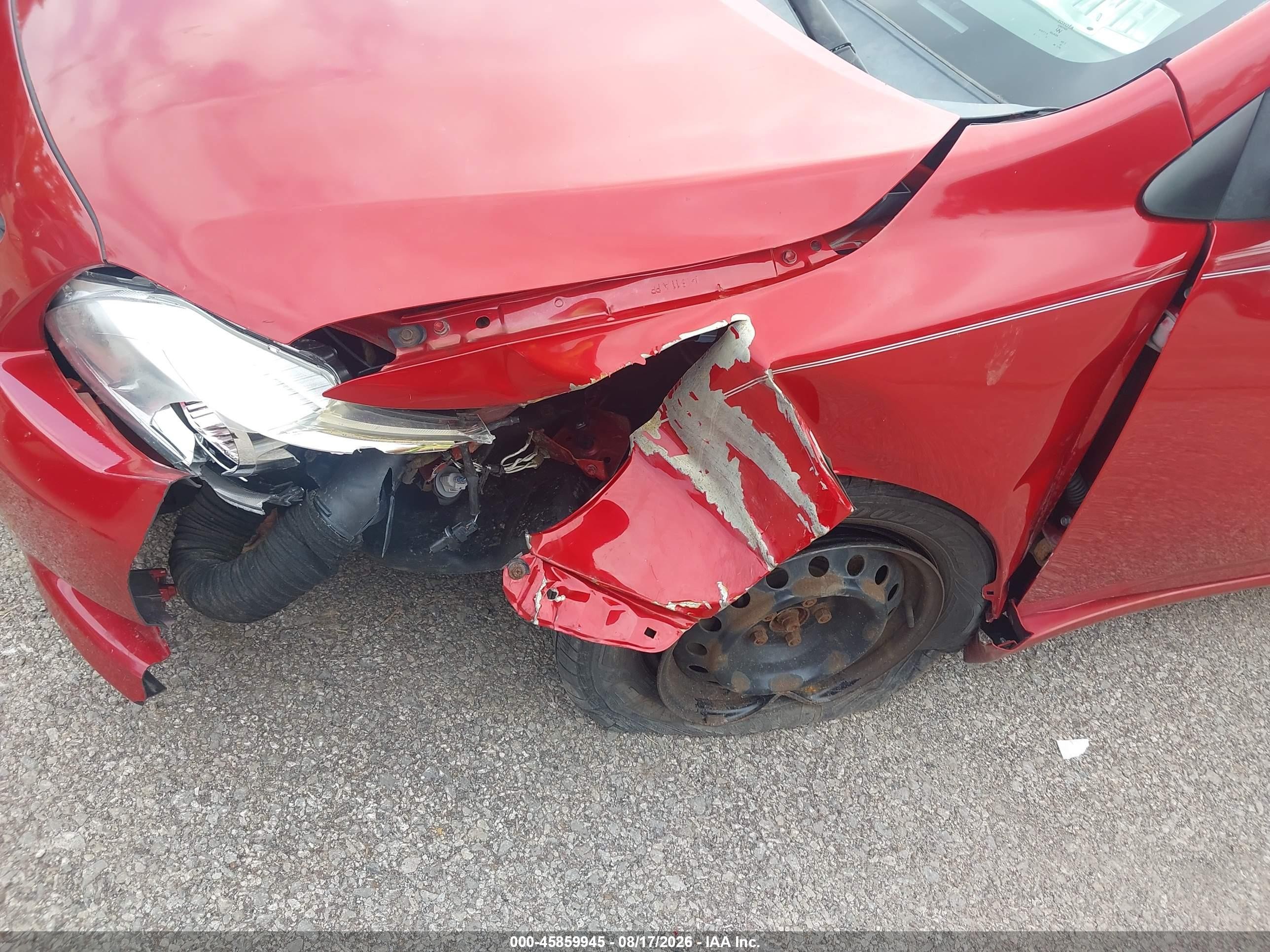 2010 Toyota Corolla Le Red vin: 2T1BU4EE5AC430803