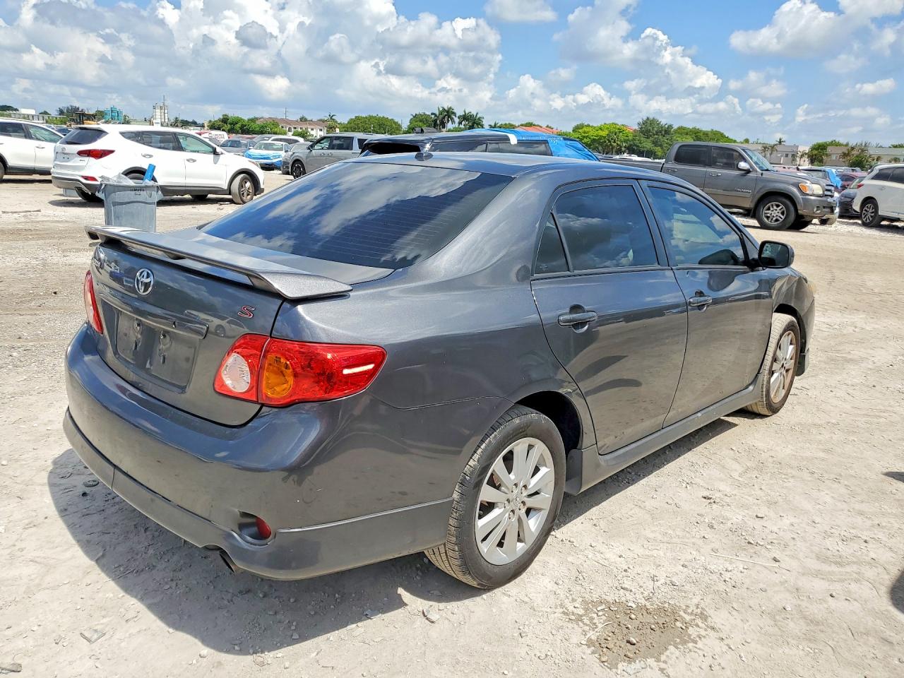2010 Toyota Corolla S Gray vin: 2T1BU4EE5AC455264