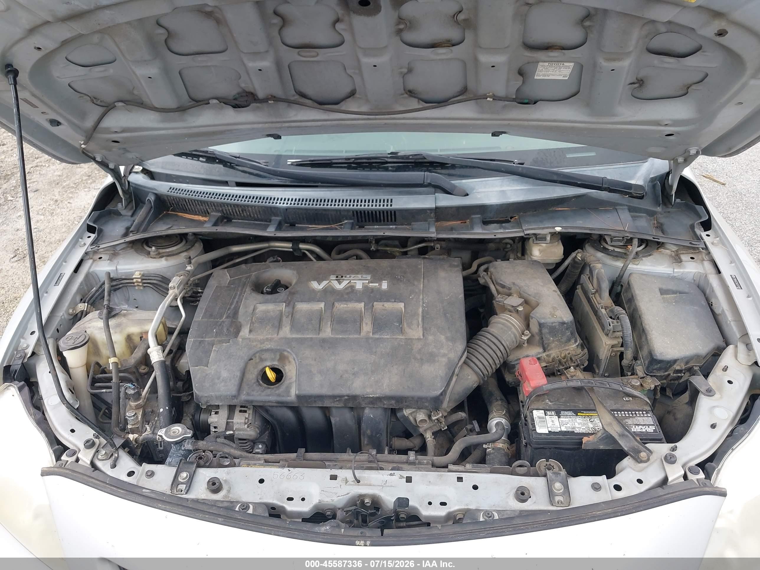 2010 Toyota Corolla Le Silver vin: 2T1BU4EE5AC474980