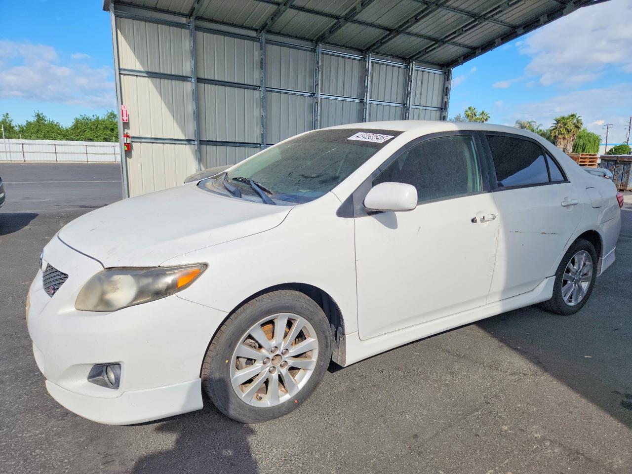 2010 Toyota Corolla S Белый vin: 2T1BU4EE5AC483291