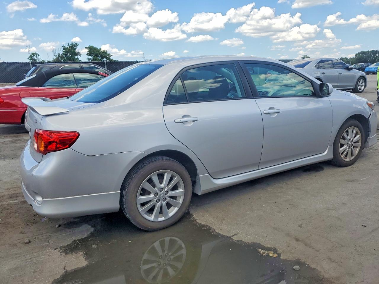 2010 Toyota Corolla S Silver vin: 2T1BU4EE5AC496090