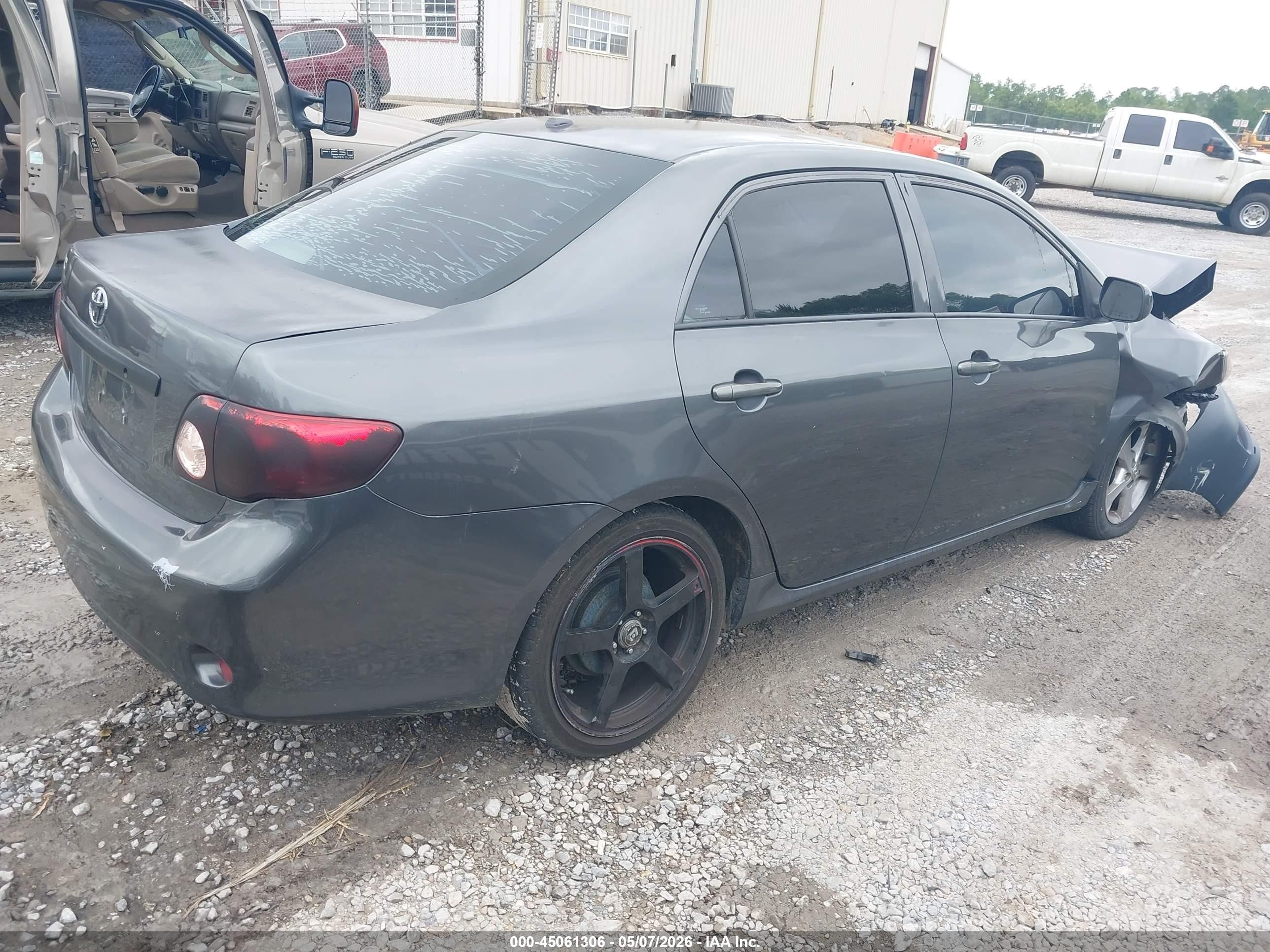 2010 Toyota Corolla Le Gray vin: 2T1BU4EE5AC500865