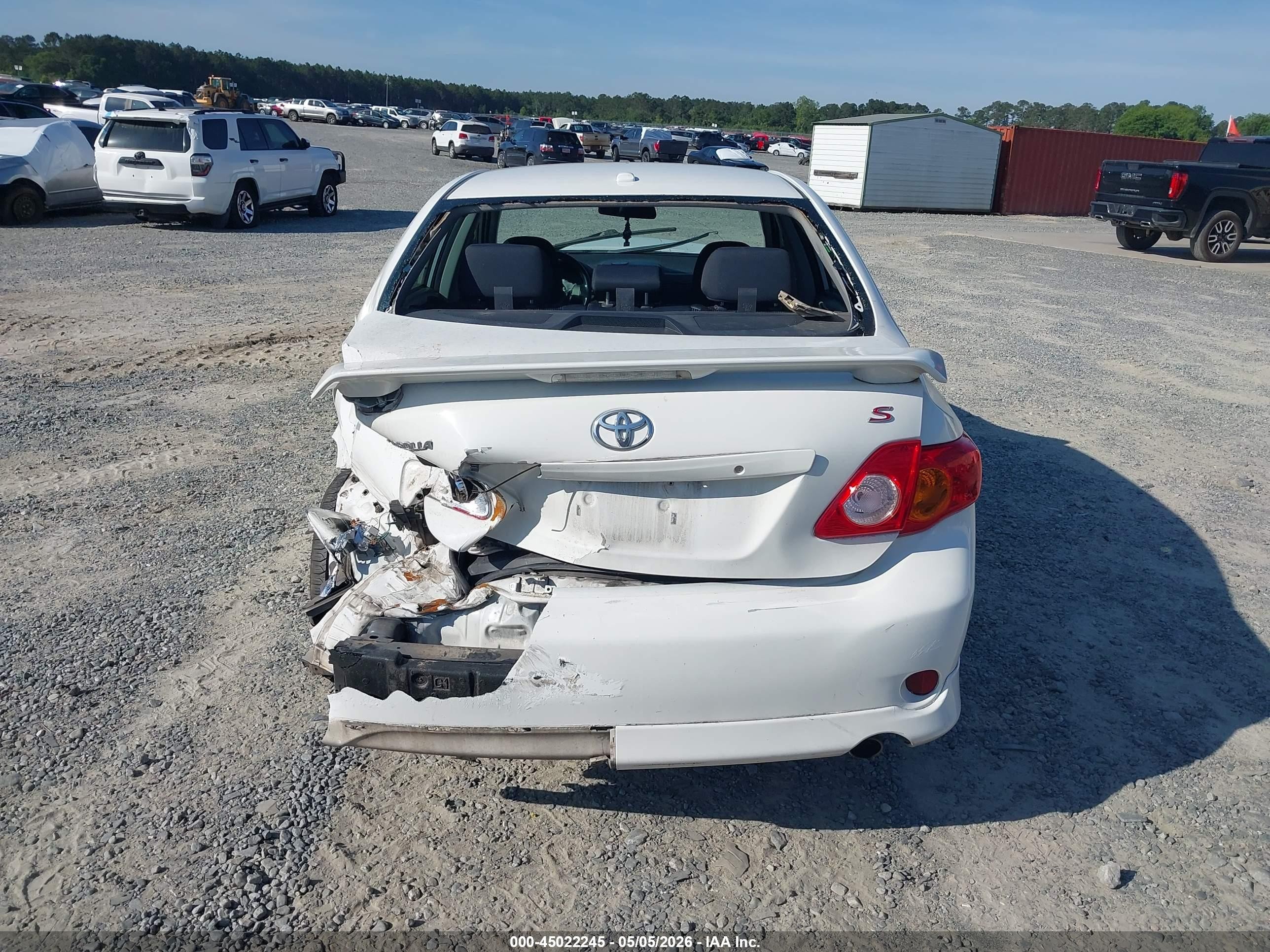 2010 Toyota Corolla S White vin: 2T1BU4EE5AC504107