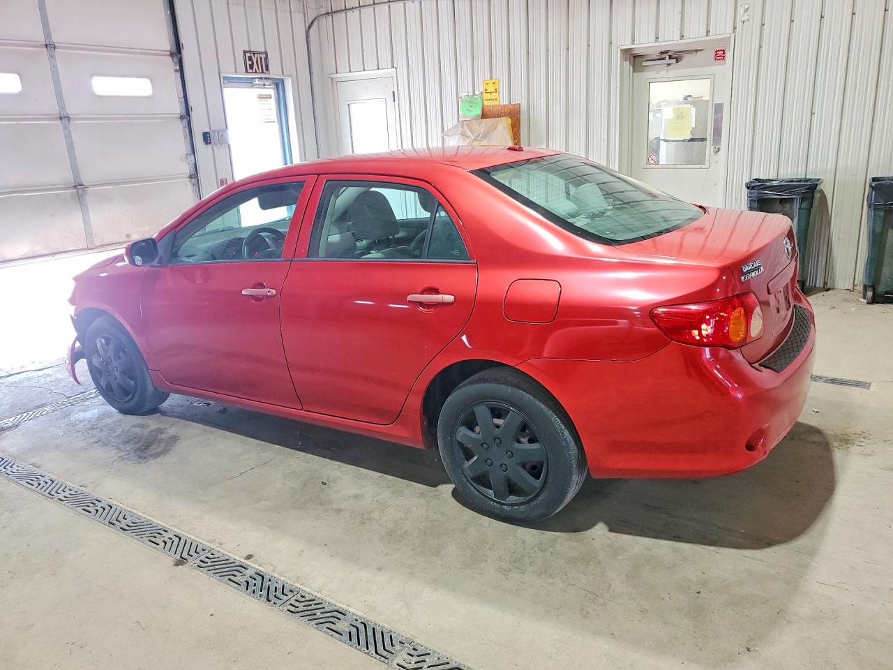 2010 Toyota Corolla Le Red vin: 2T1BU4EE5AC514099