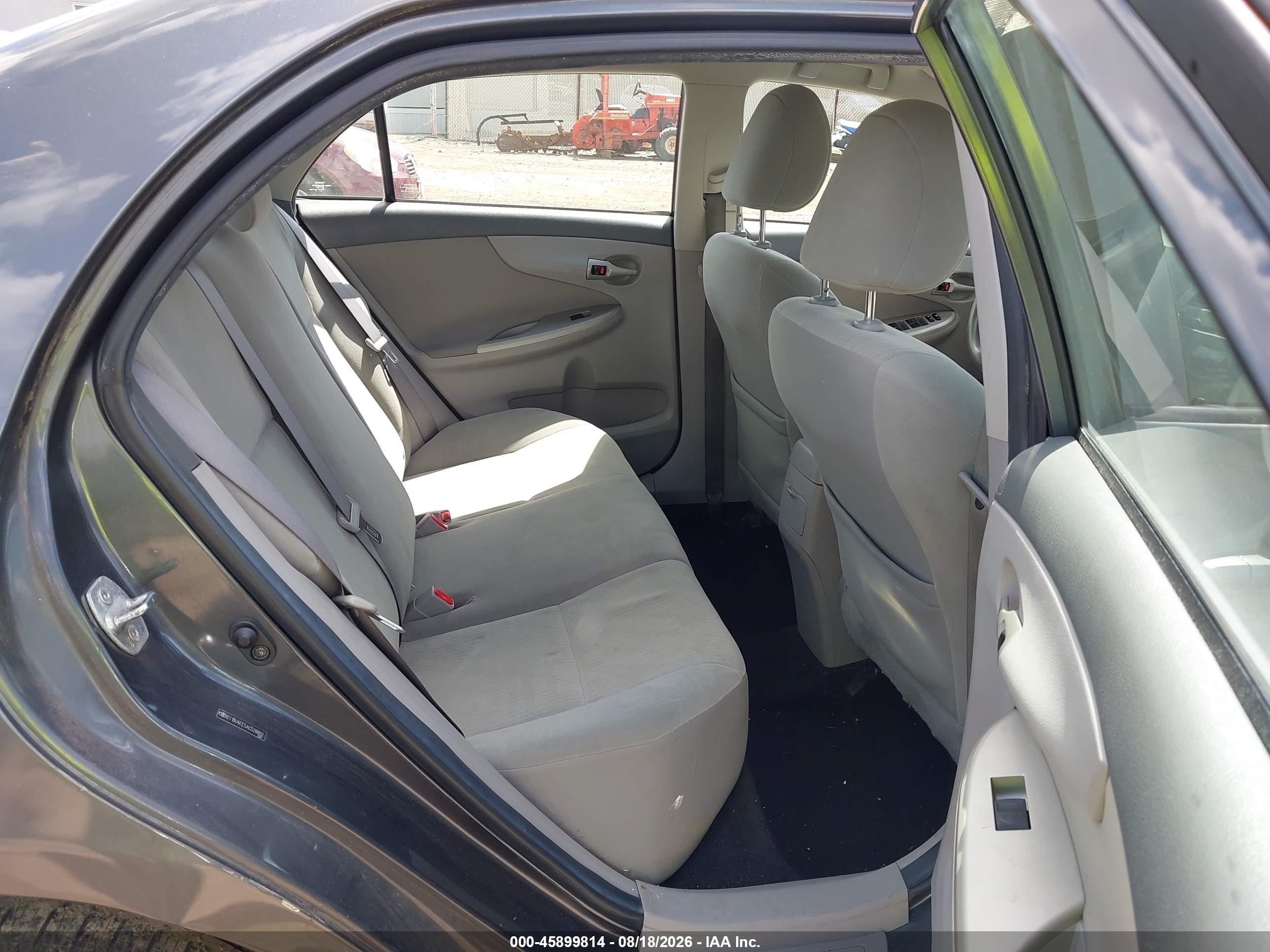 2010 Toyota Corolla Le Gray vin: 2T1BU4EE5AC528892