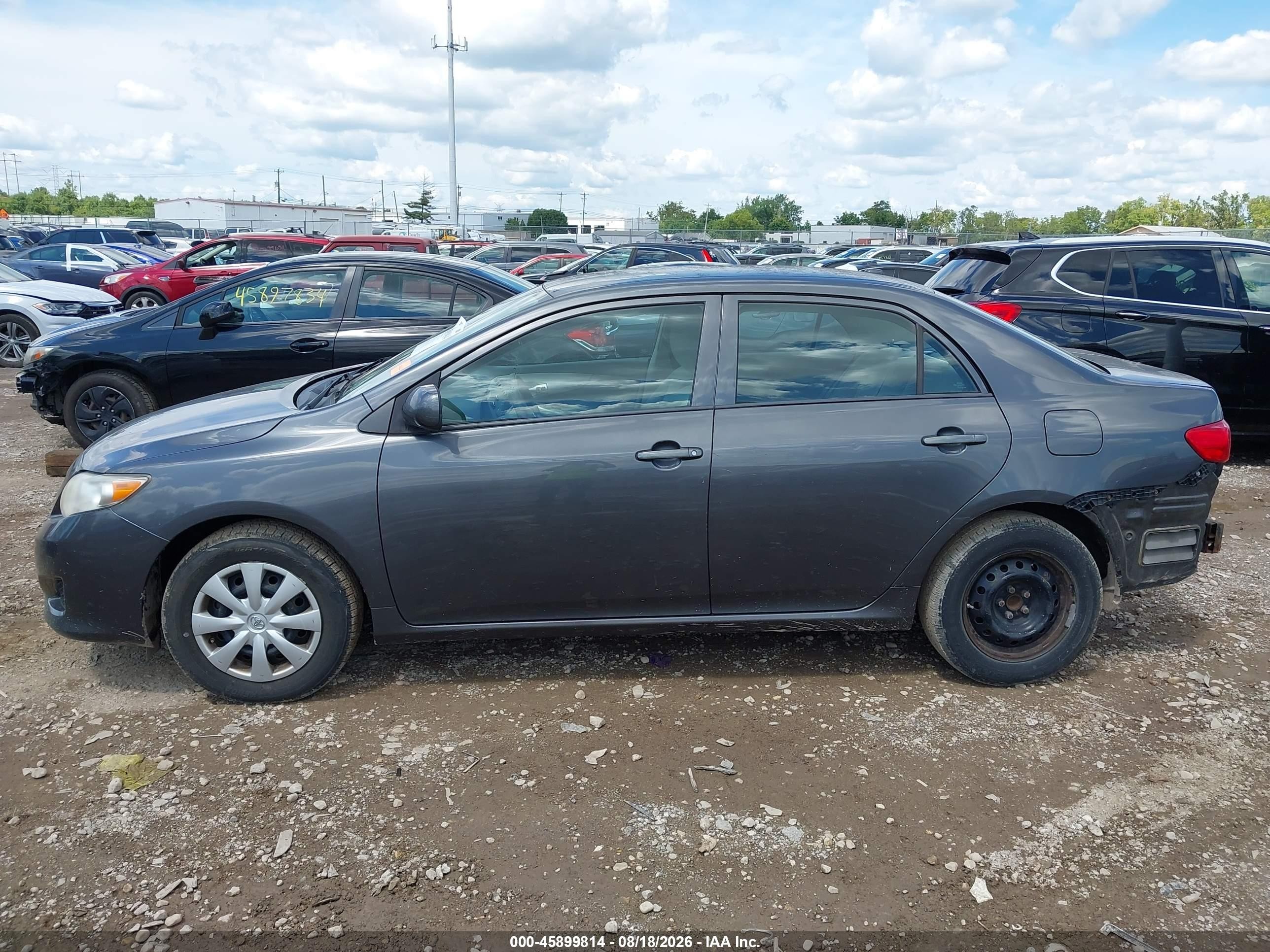 2010 Toyota Corolla Le Gray vin: 2T1BU4EE5AC528892