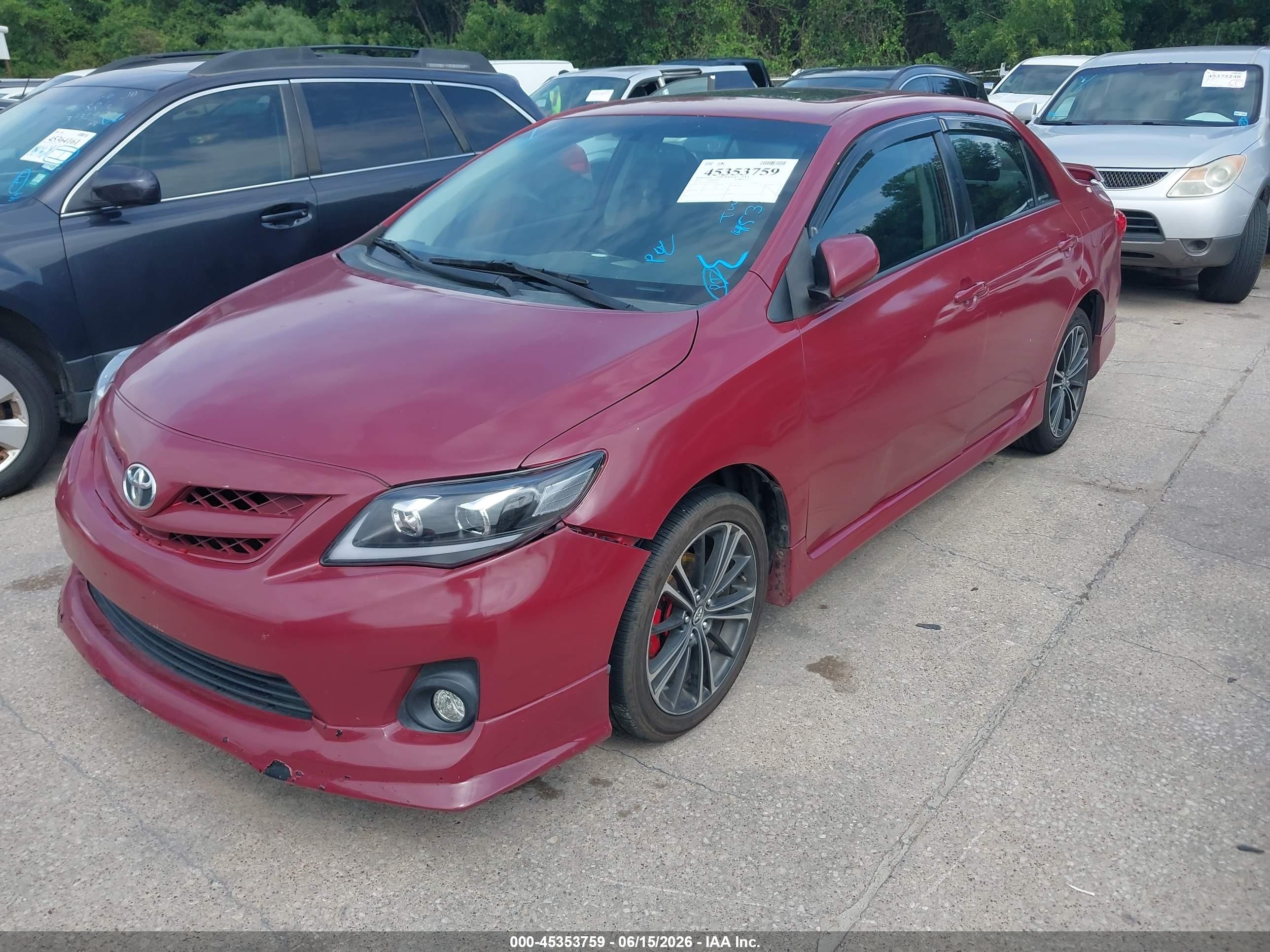 2011 Toyota Corolla S Maroon vin: 2T1BU4EE5BC537562
