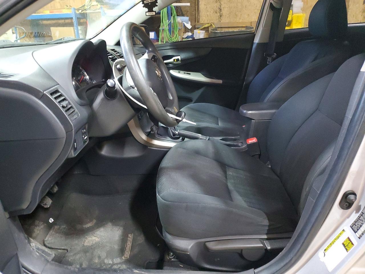 2011 Toyota Corolla S Silver vin: 2T1BU4EE5BC566270