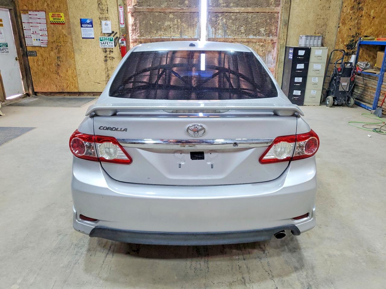 2011 Toyota Corolla S Silver vin: 2T1BU4EE5BC566270