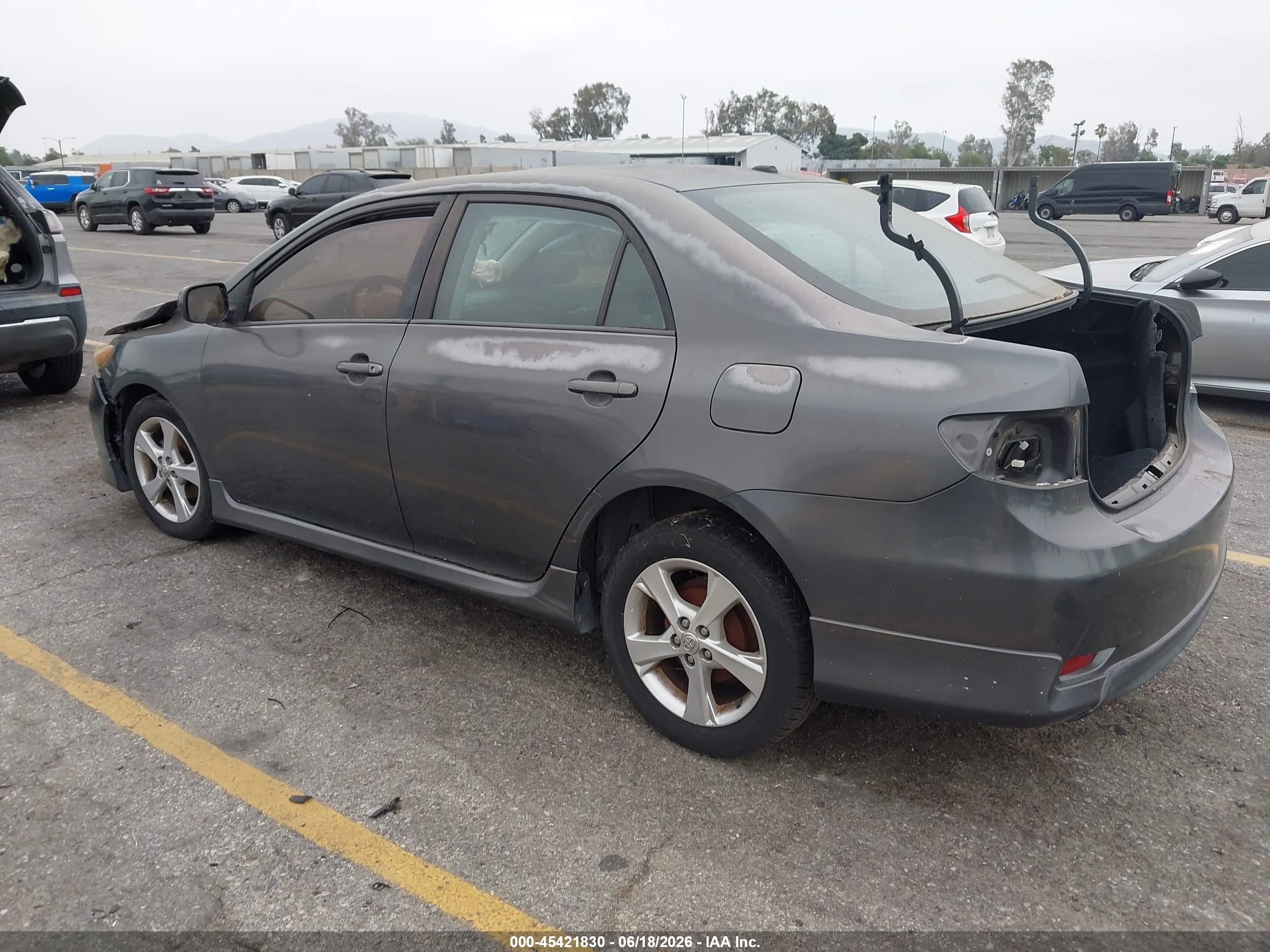 2011 Toyota Corolla S Brown vin: 2T1BU4EE5BC573803