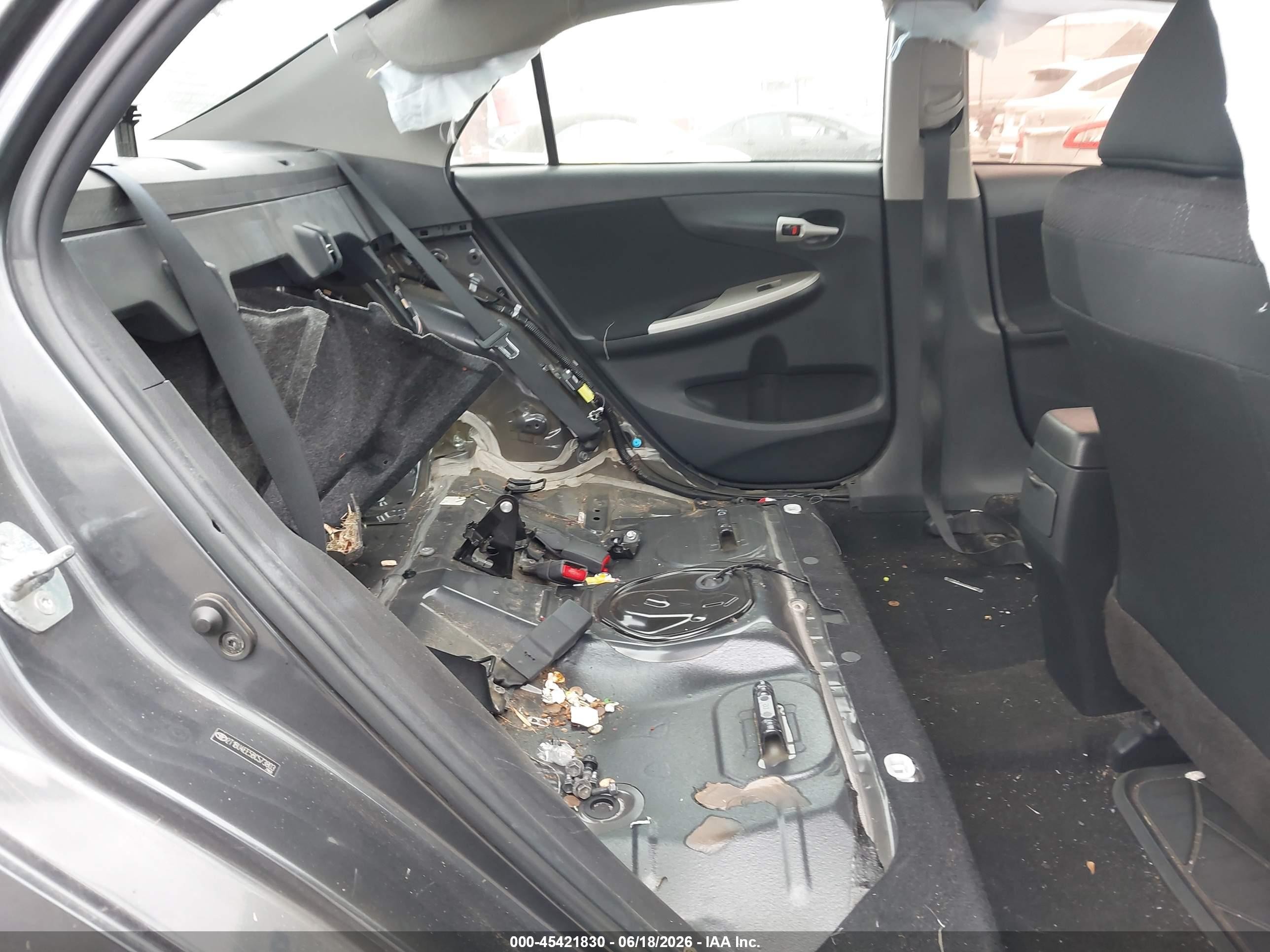 2011 Toyota Corolla S Brown vin: 2T1BU4EE5BC573803