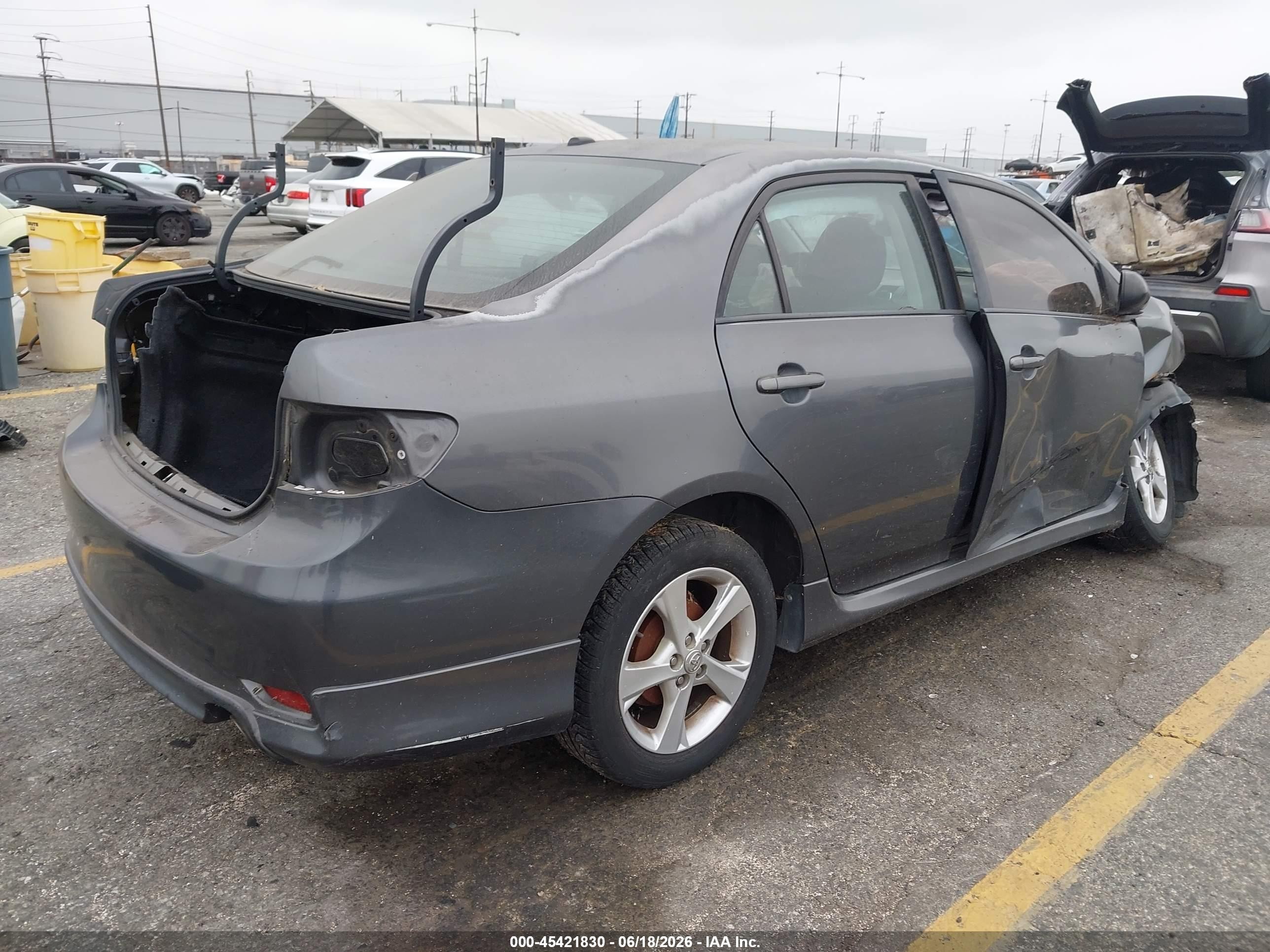 2011 Toyota Corolla S Brown vin: 2T1BU4EE5BC573803