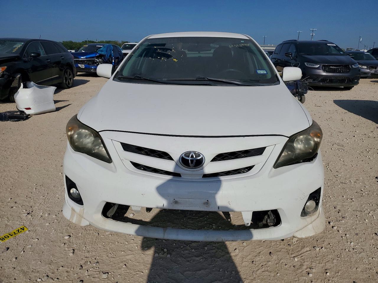 2011 Toyota Corolla S White vin: 2T1BU4EE5BC595459