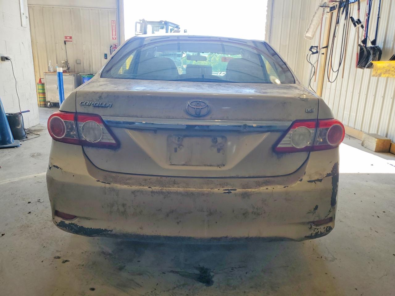 2011 Toyota Corolla Le Beige vin: 2T1BU4EE5BC604130