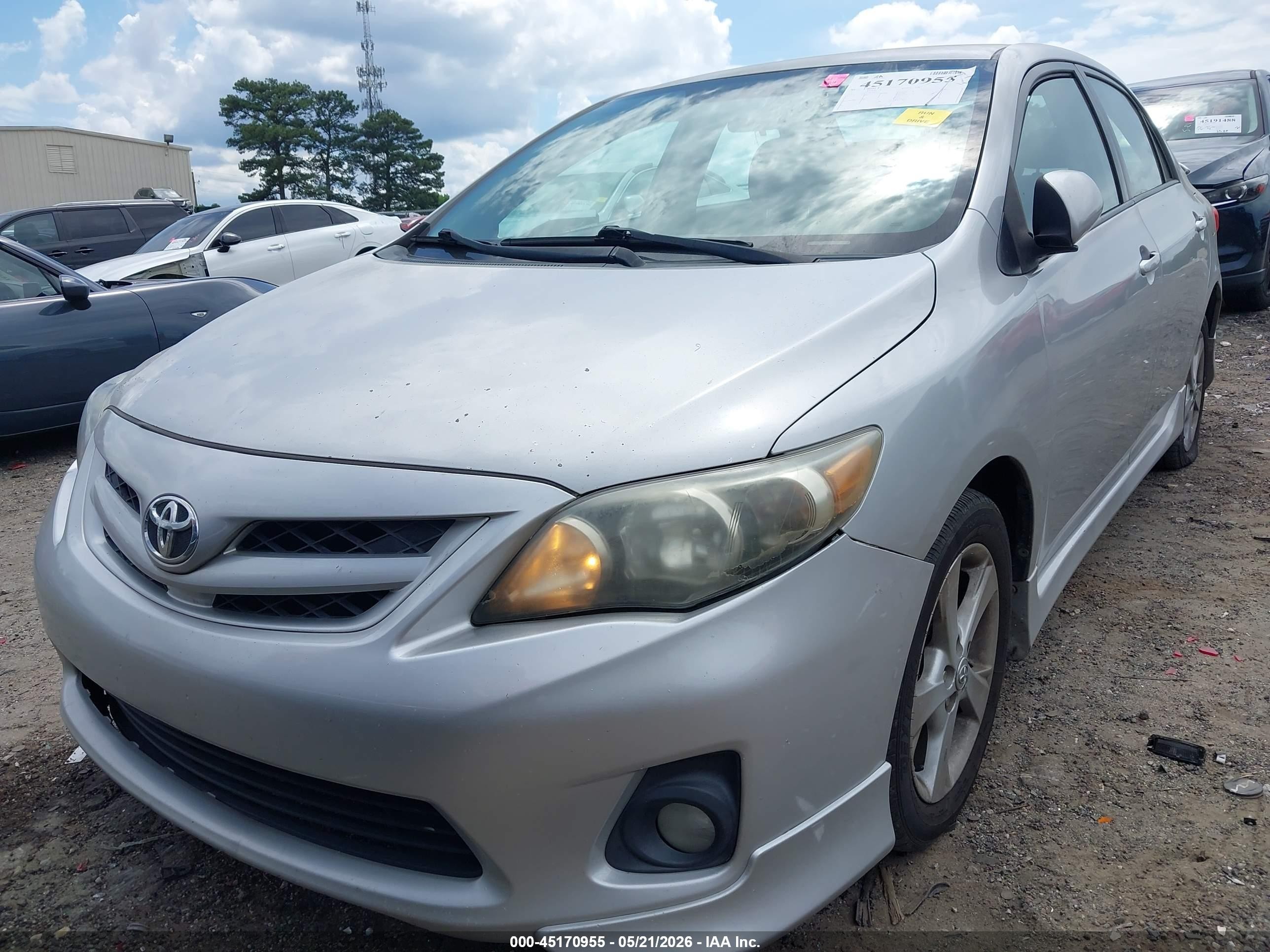 2011 Toyota Corolla S Silver vin: 2T1BU4EE5BC615774