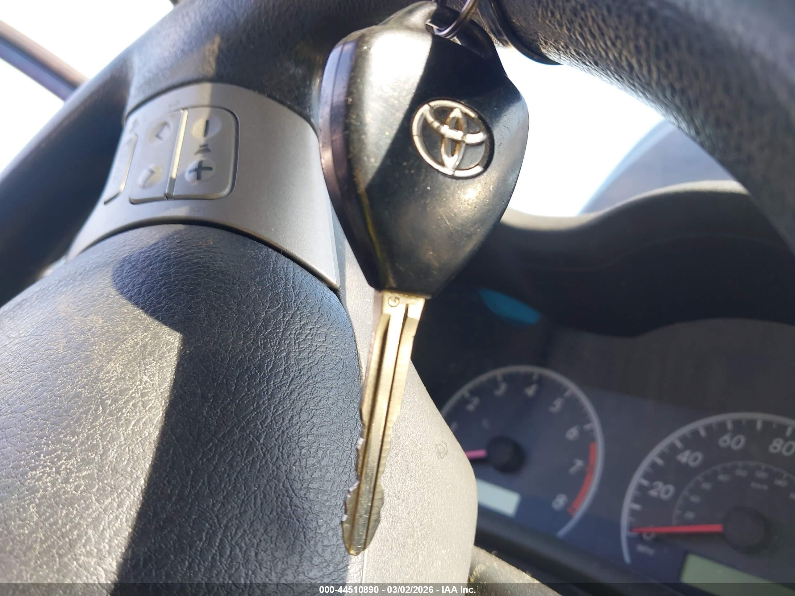 2011 Toyota Corolla Le Blue vin: 2T1BU4EE5BC616519