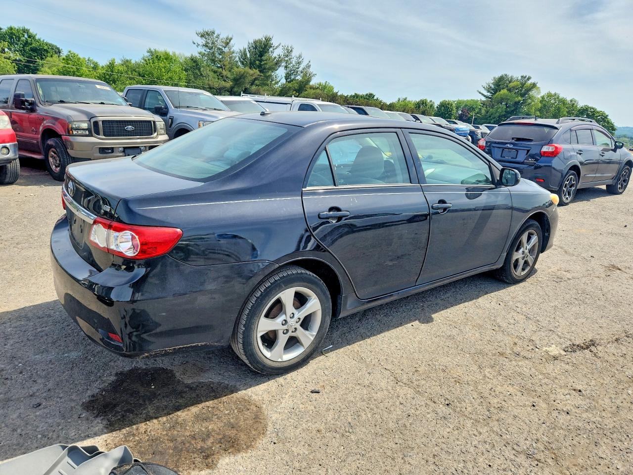2011 Toyota Corolla Le Black vin: 2T1BU4EE5BC618982