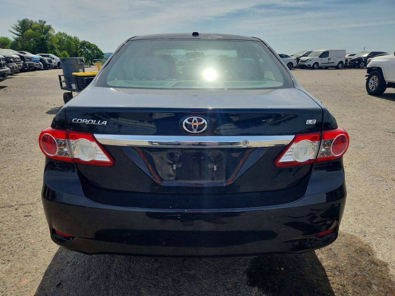 2011 Toyota Corolla Le Black vin: 2T1BU4EE5BC618982