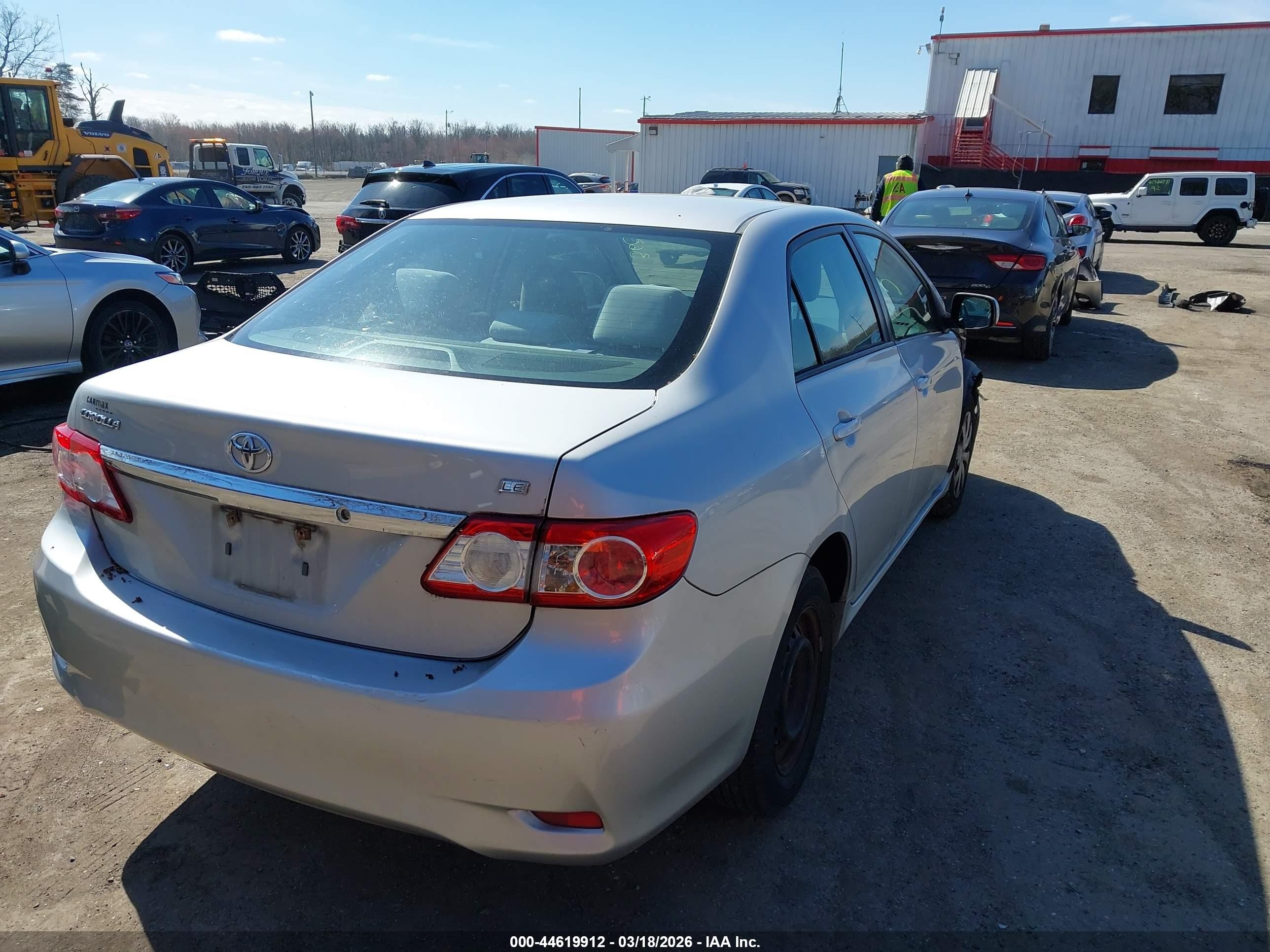 2011 Toyota Corolla Le Silver vin: 2T1BU4EE5BC626001