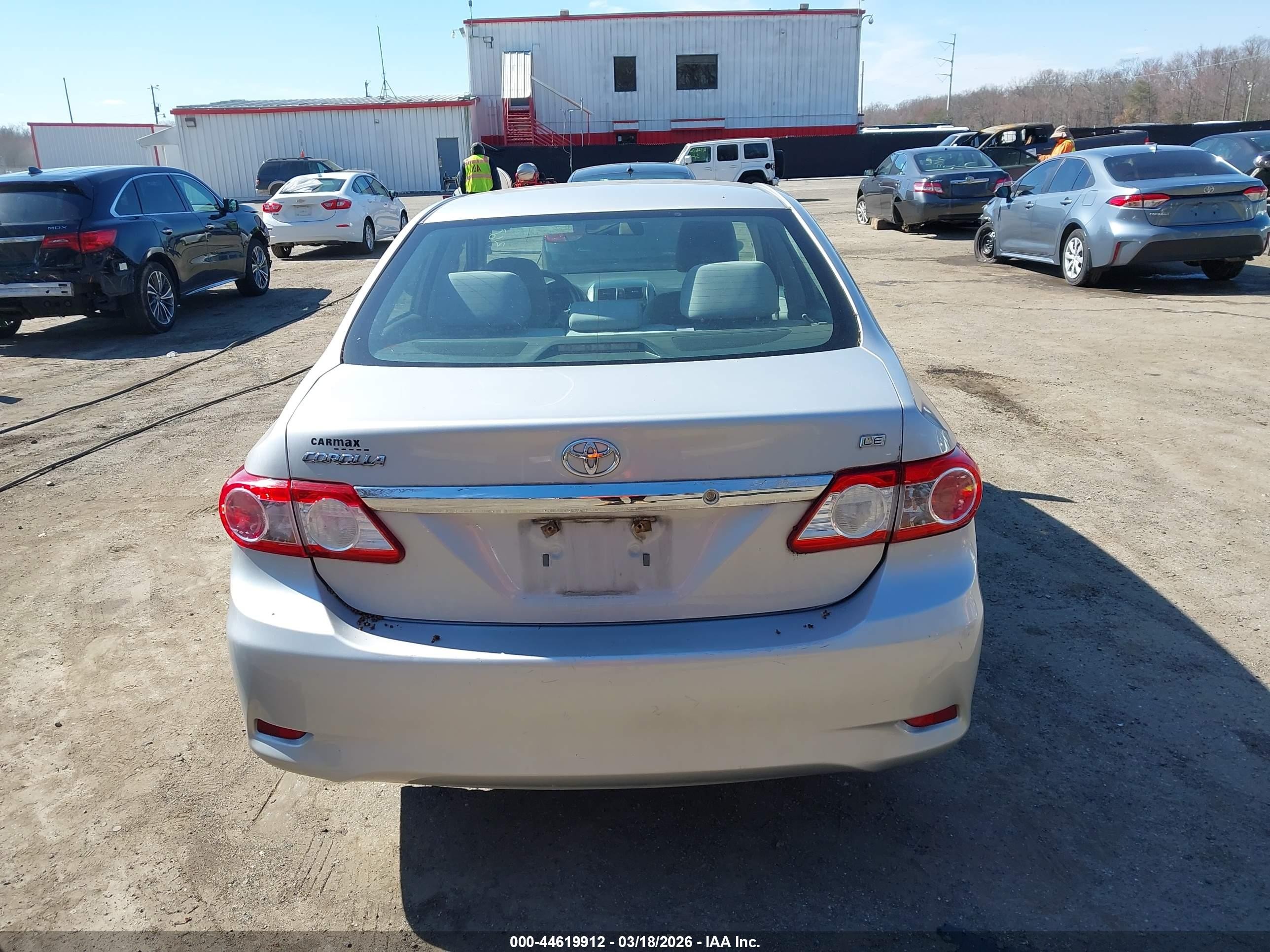 2011 Toyota Corolla Le Silver vin: 2T1BU4EE5BC626001