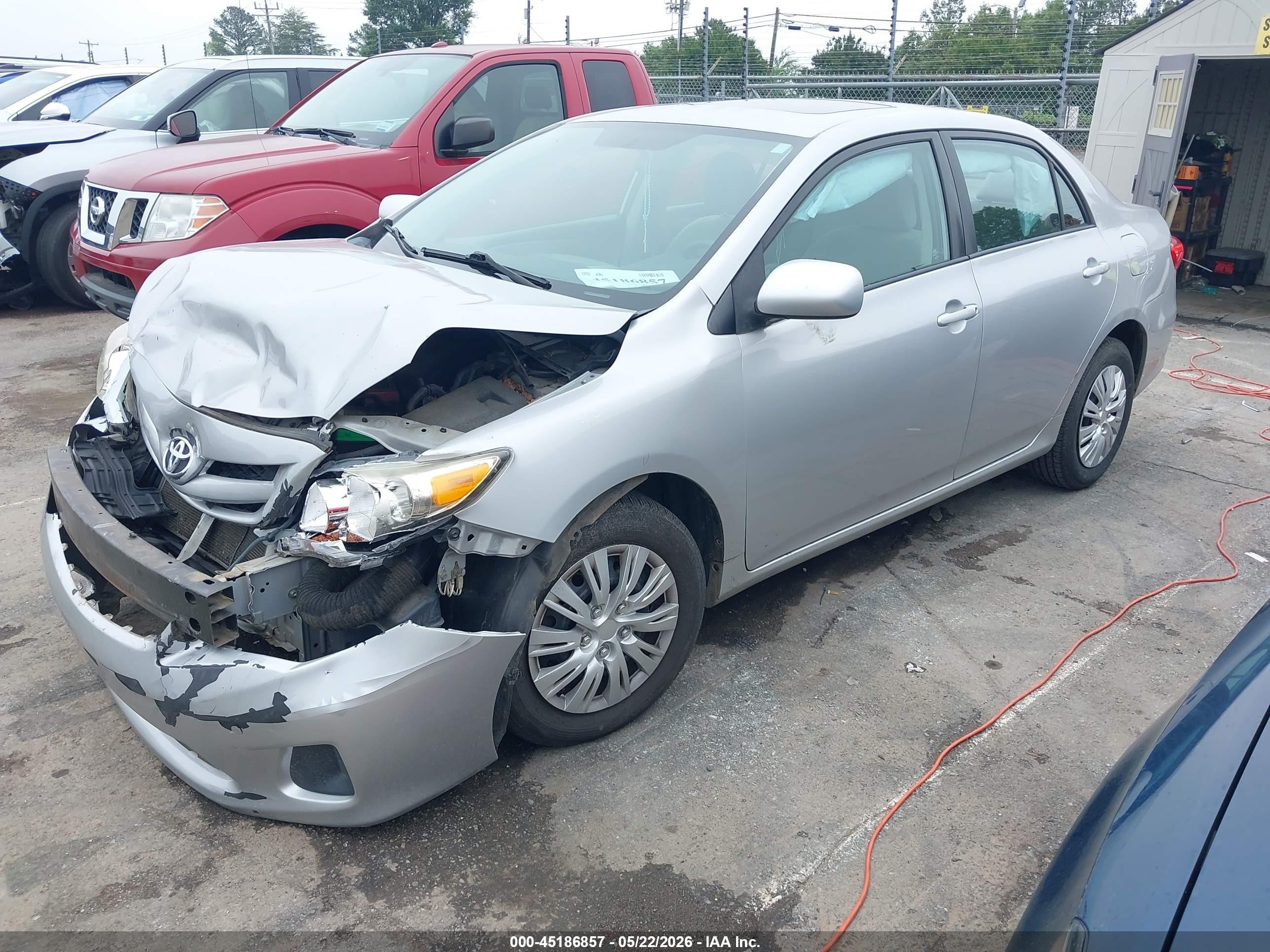 2011 Toyota Corolla Le Silver vin: 2T1BU4EE5BC648709