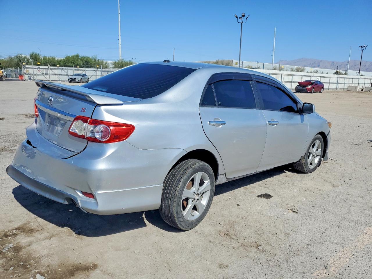 2011 Toyota Corolla S Silver vin: 2T1BU4EE5BC649133