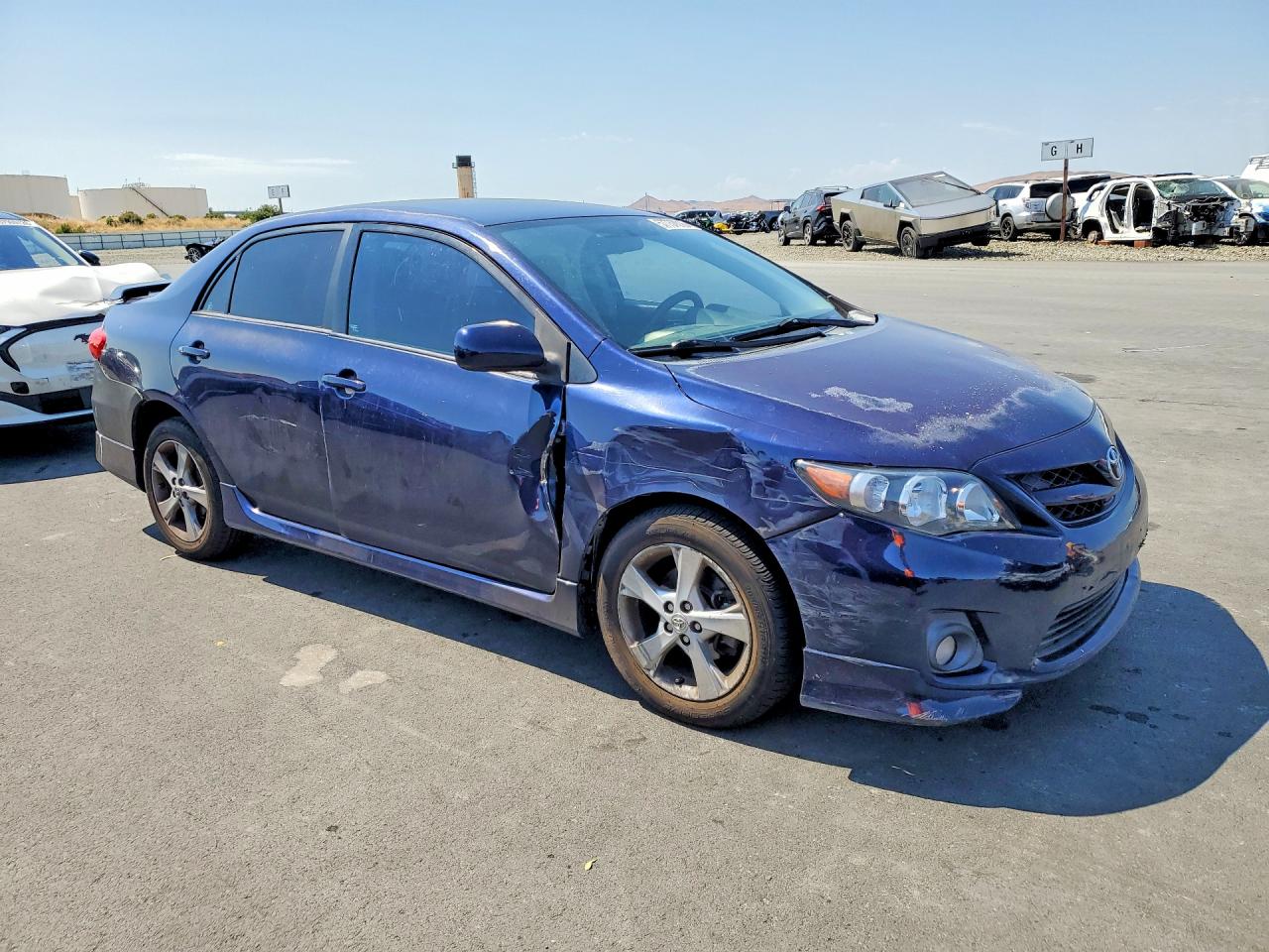 2011 Toyota Corolla S Blue vin: 2T1BU4EE5BC649391