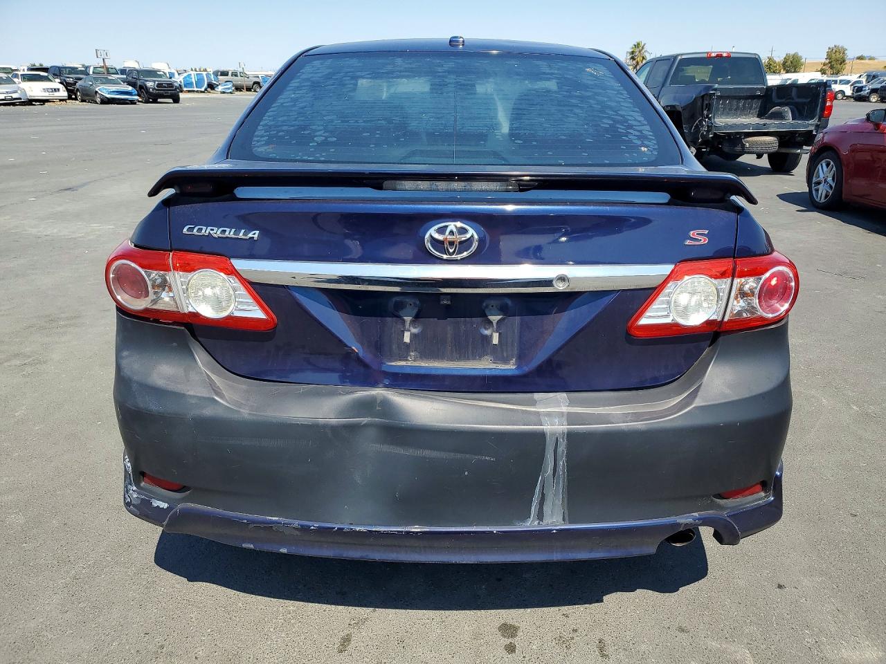 2011 Toyota Corolla S Blue vin: 2T1BU4EE5BC649391