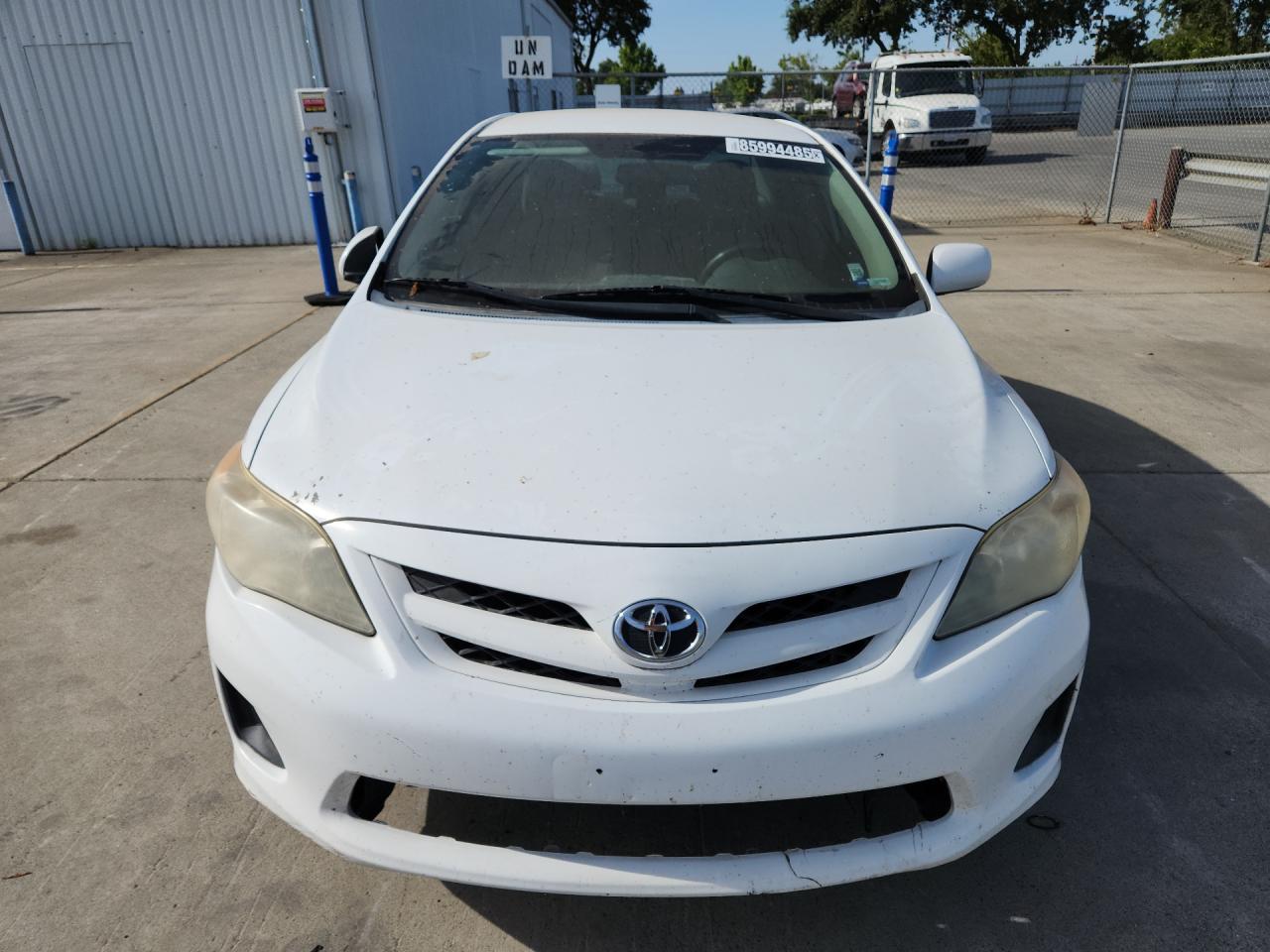 2011 Toyota Corolla Le White vin: 2T1BU4EE5BC673559 Damage: Left Head Lamp, Faded, Repair Required