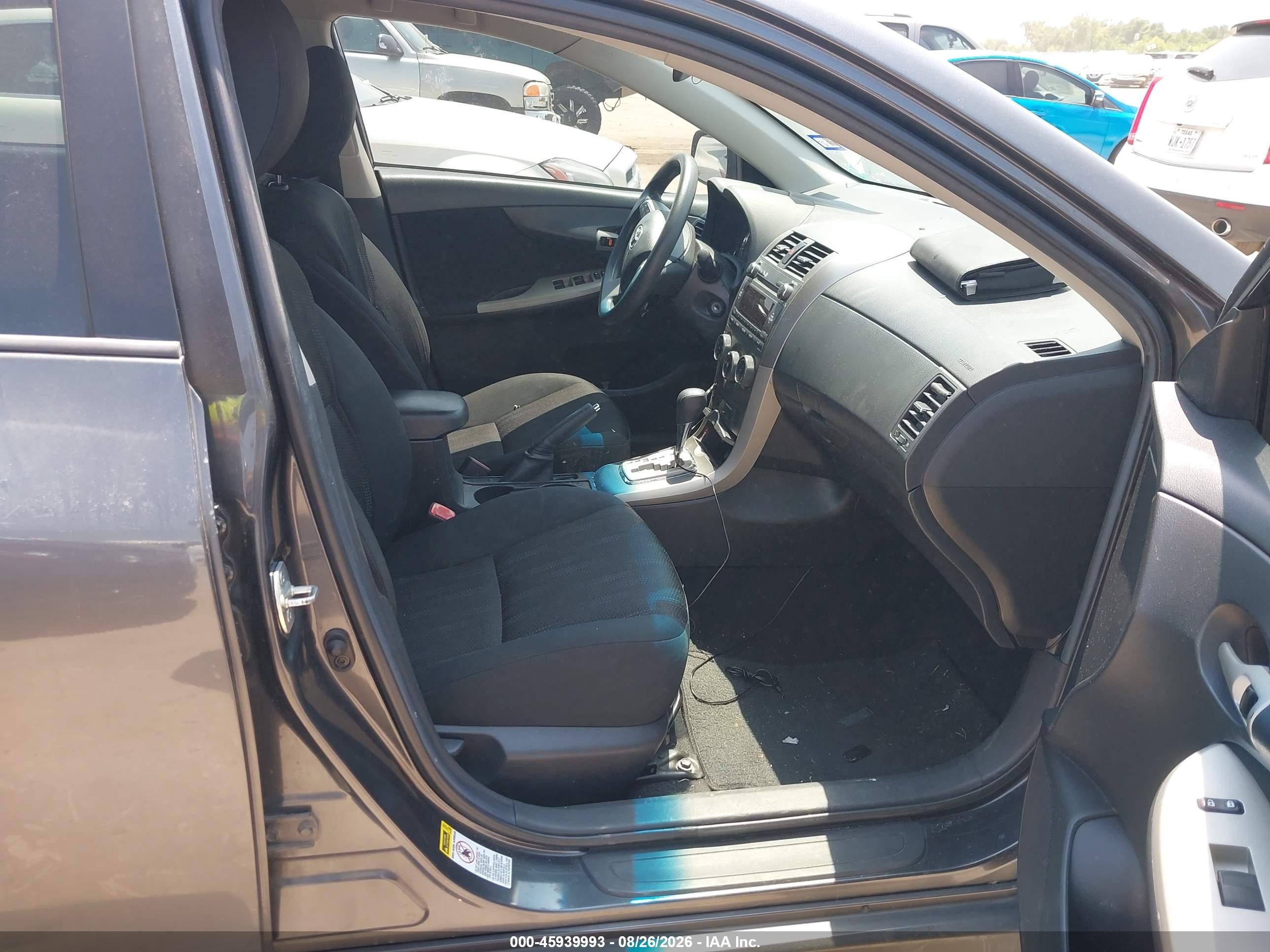 2011 Toyota Corolla S Серый vin: 2T1BU4EE5BC673707