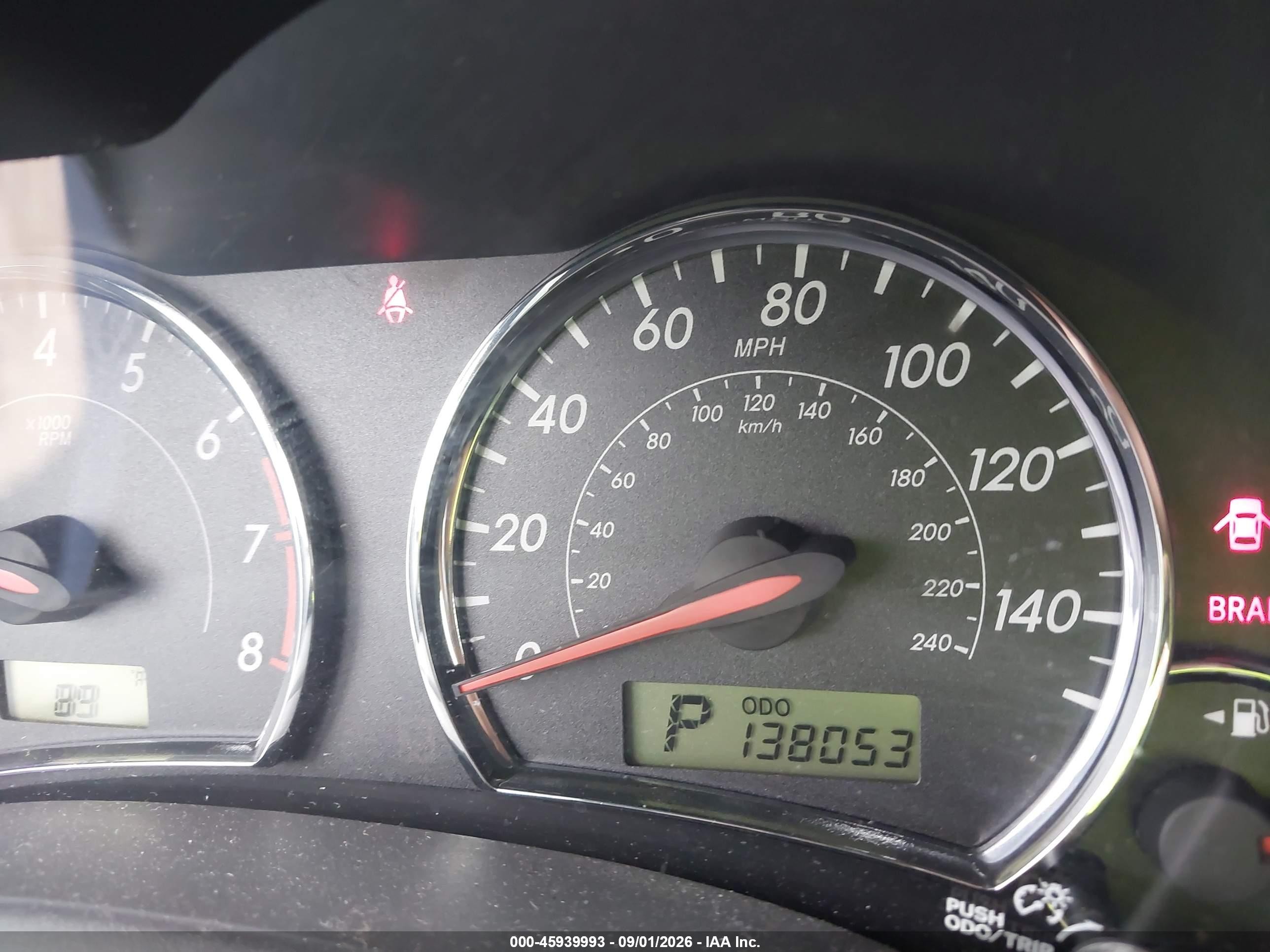 2011 Toyota Corolla S Серый vin: 2T1BU4EE5BC673707