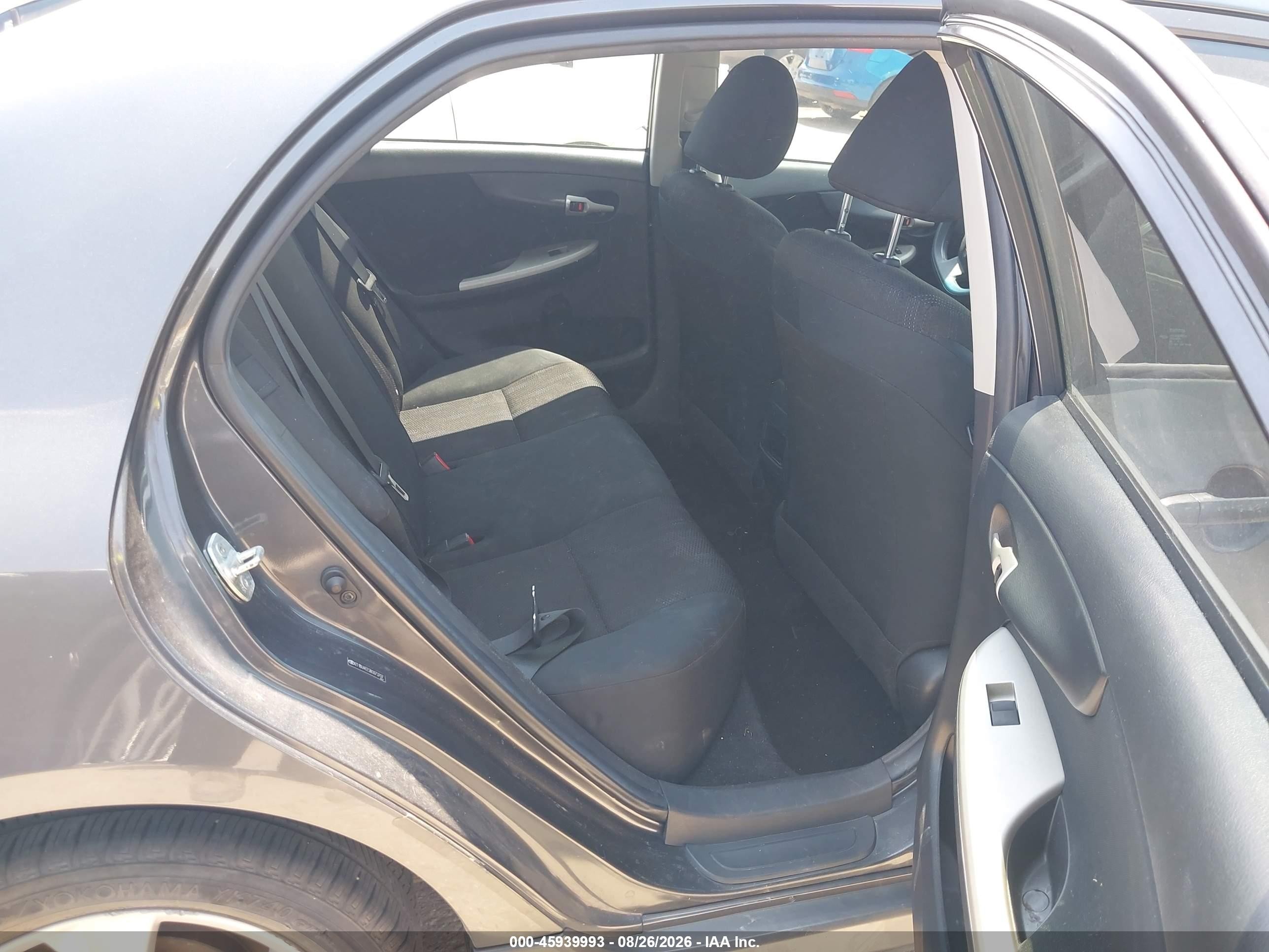 2011 Toyota Corolla S Серый vin: 2T1BU4EE5BC673707