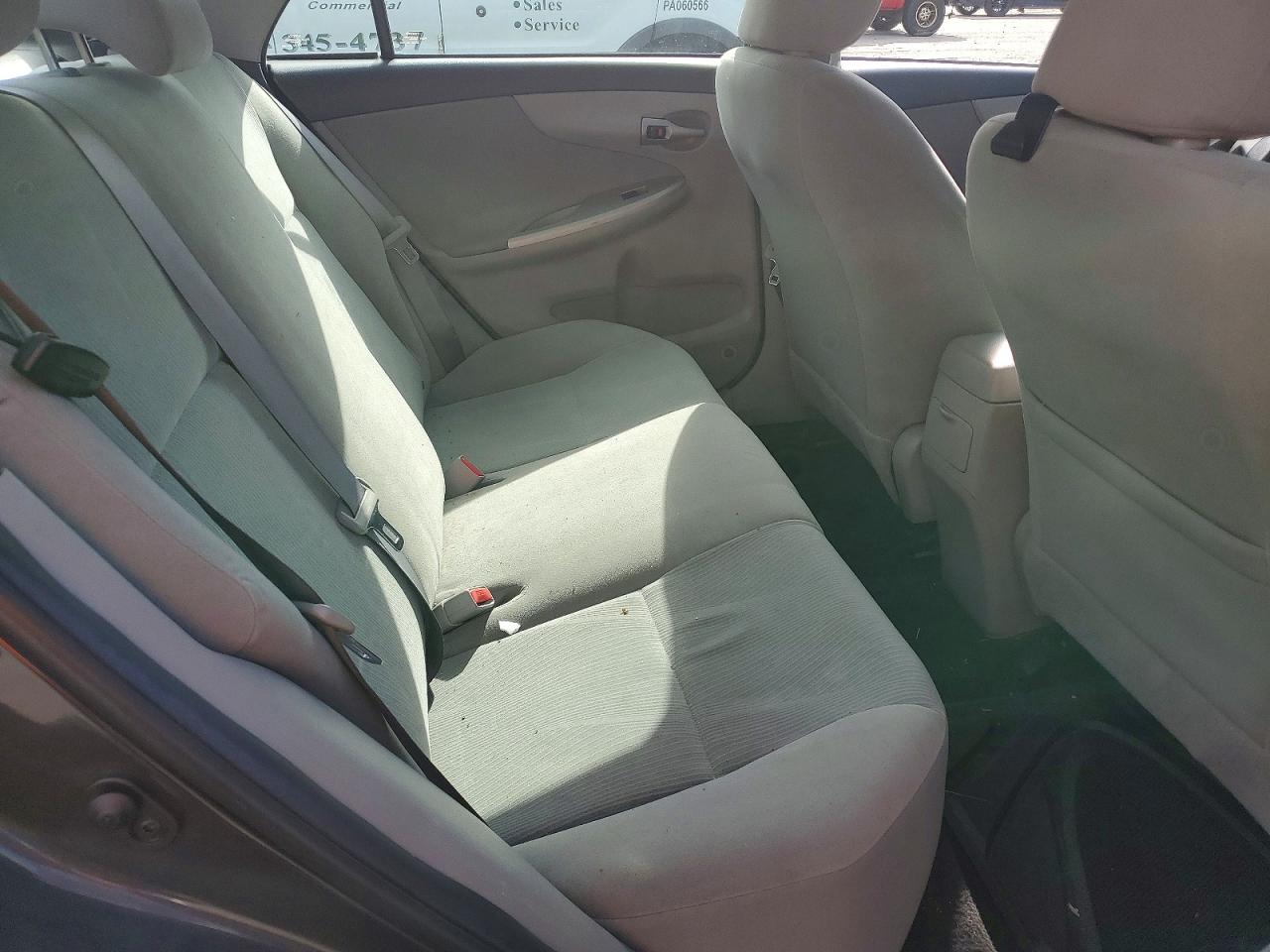 2011 Toyota Corolla Le Gray vin: 2T1BU4EE5BC681919