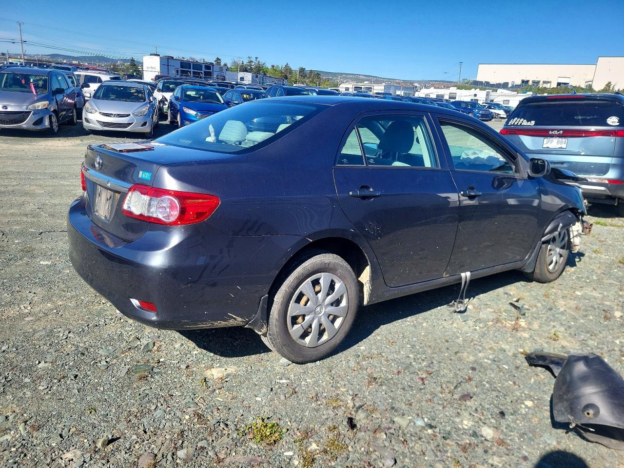 2011 Toyota Corolla Base Угольный vin: 2T1BU4EE5BC688790