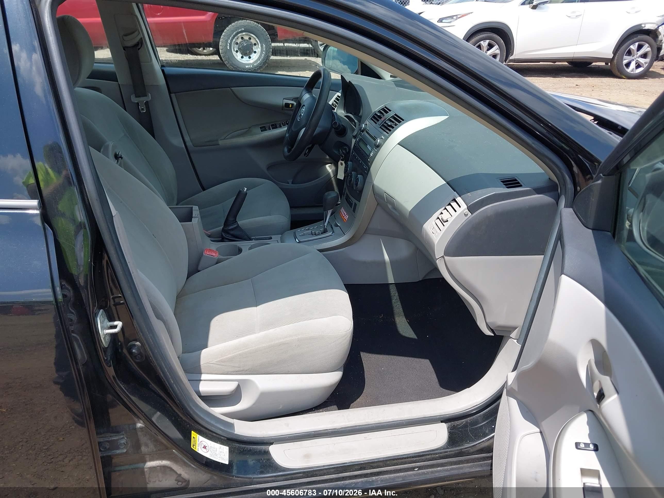 2011 Toyota Corolla Le Black vin: 2T1BU4EE5BC714871