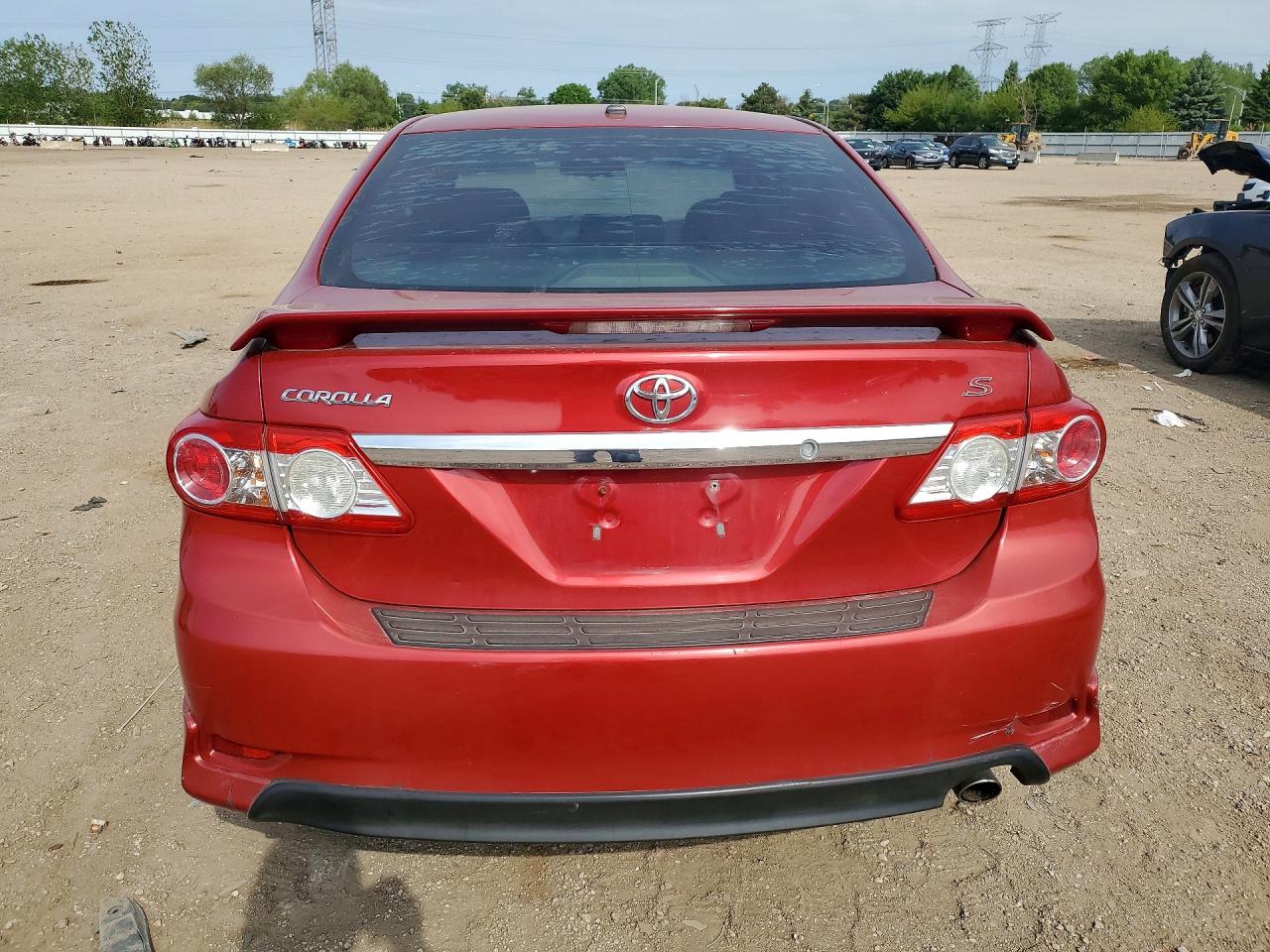 2011 Toyota Corolla S Red vin: 2T1BU4EE5BC723828