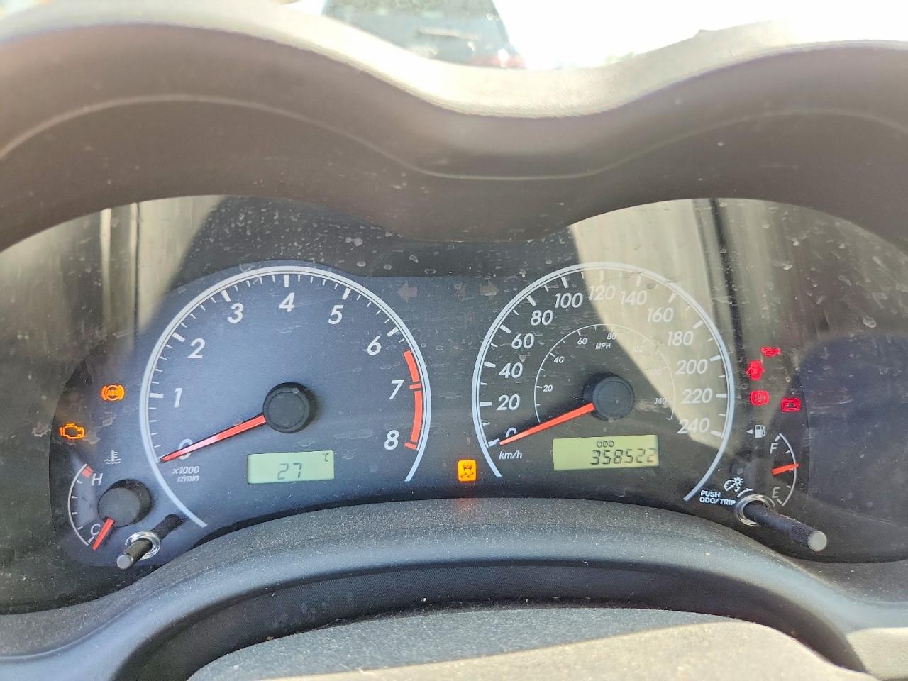 2011 Toyota Corolla Base Silver vin: 2T1BU4EE5BC744808