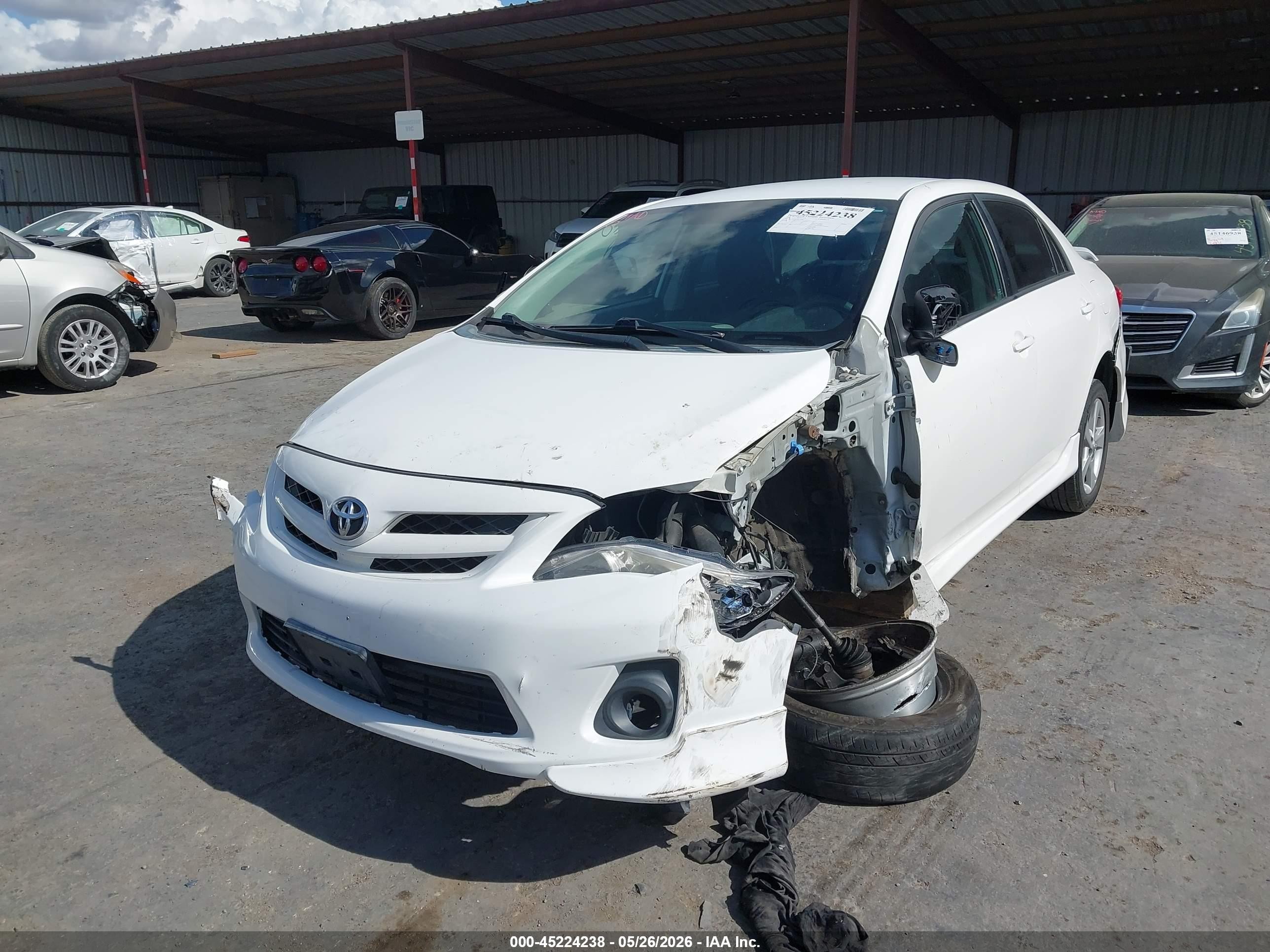 2011 Toyota Corolla S White vin: 2T1BU4EE5BC746087