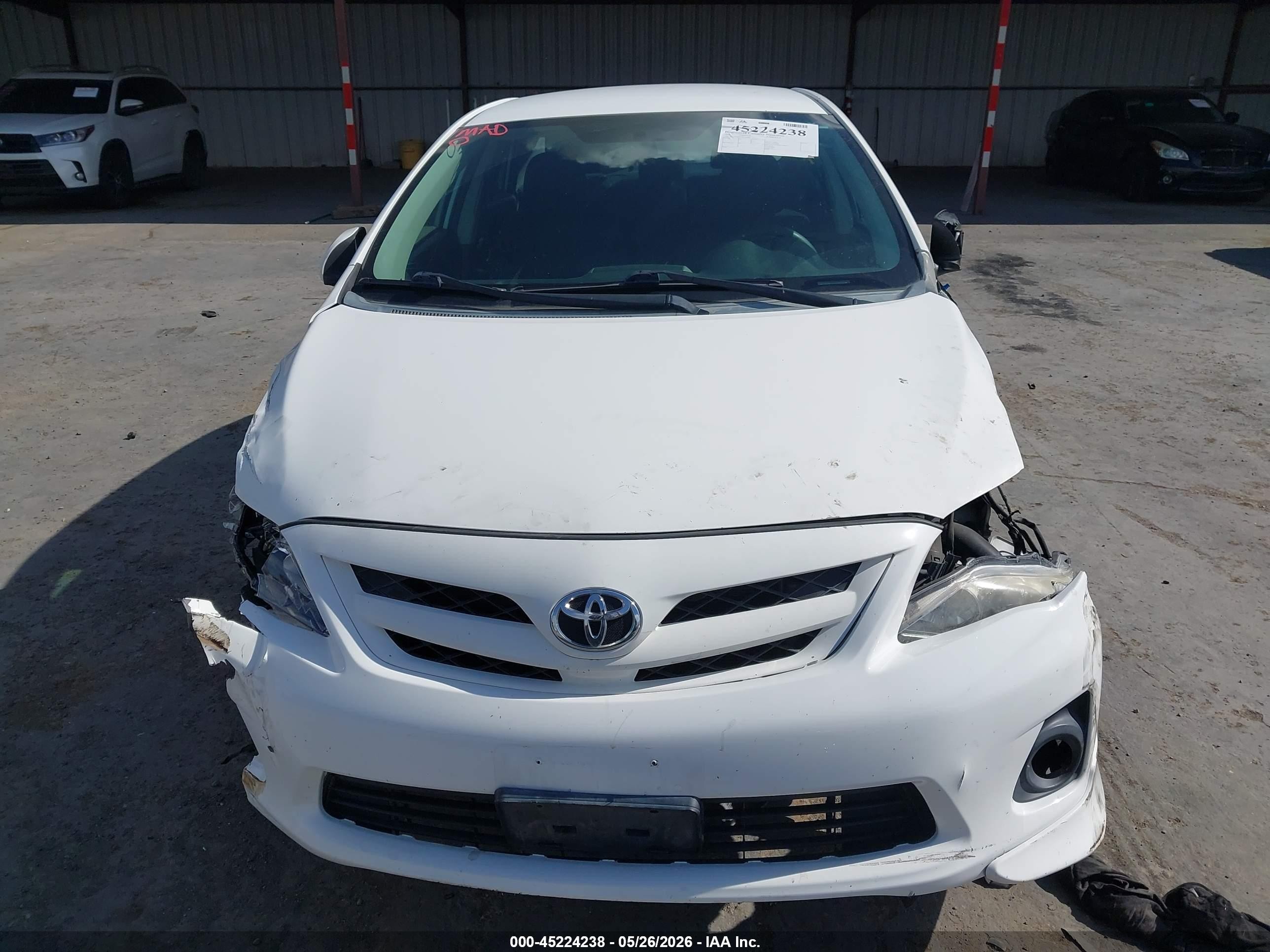 2011 Toyota Corolla S White vin: 2T1BU4EE5BC746087