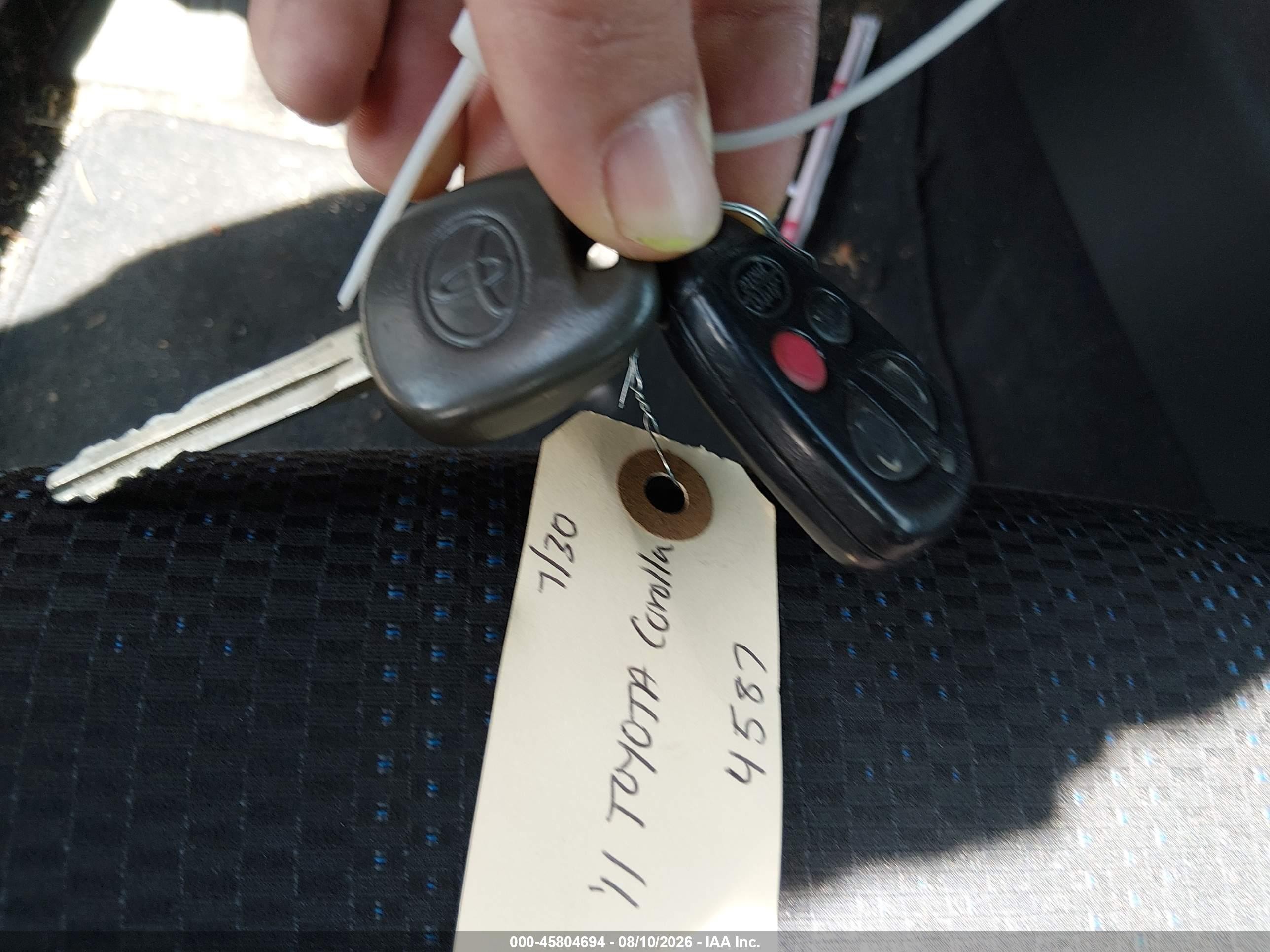 2011 Toyota Corolla S Синий vin: 2T1BU4EE5BC750804