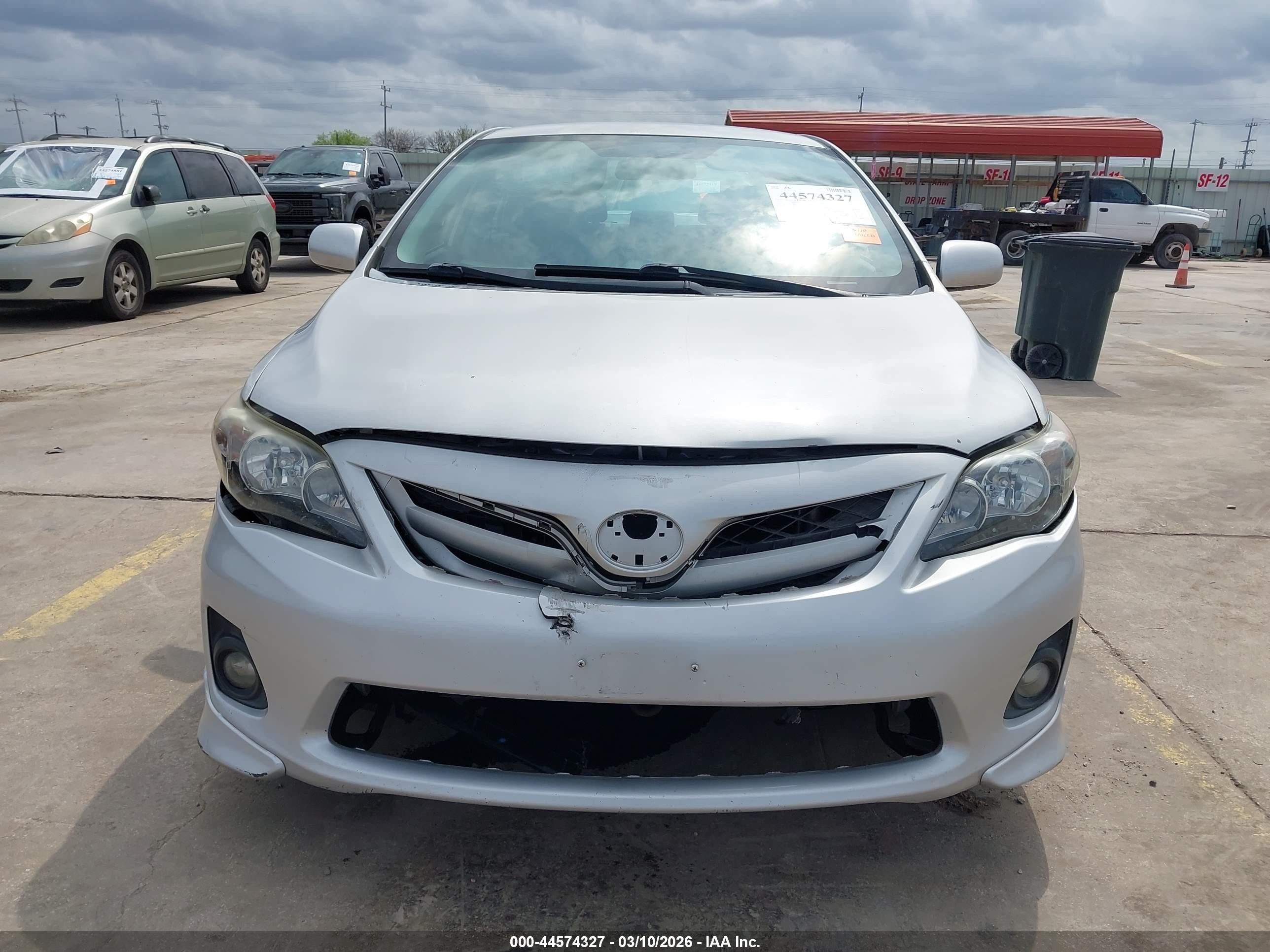 2012 Toyota Corolla S Silver vin: 2T1BU4EE5CC785635