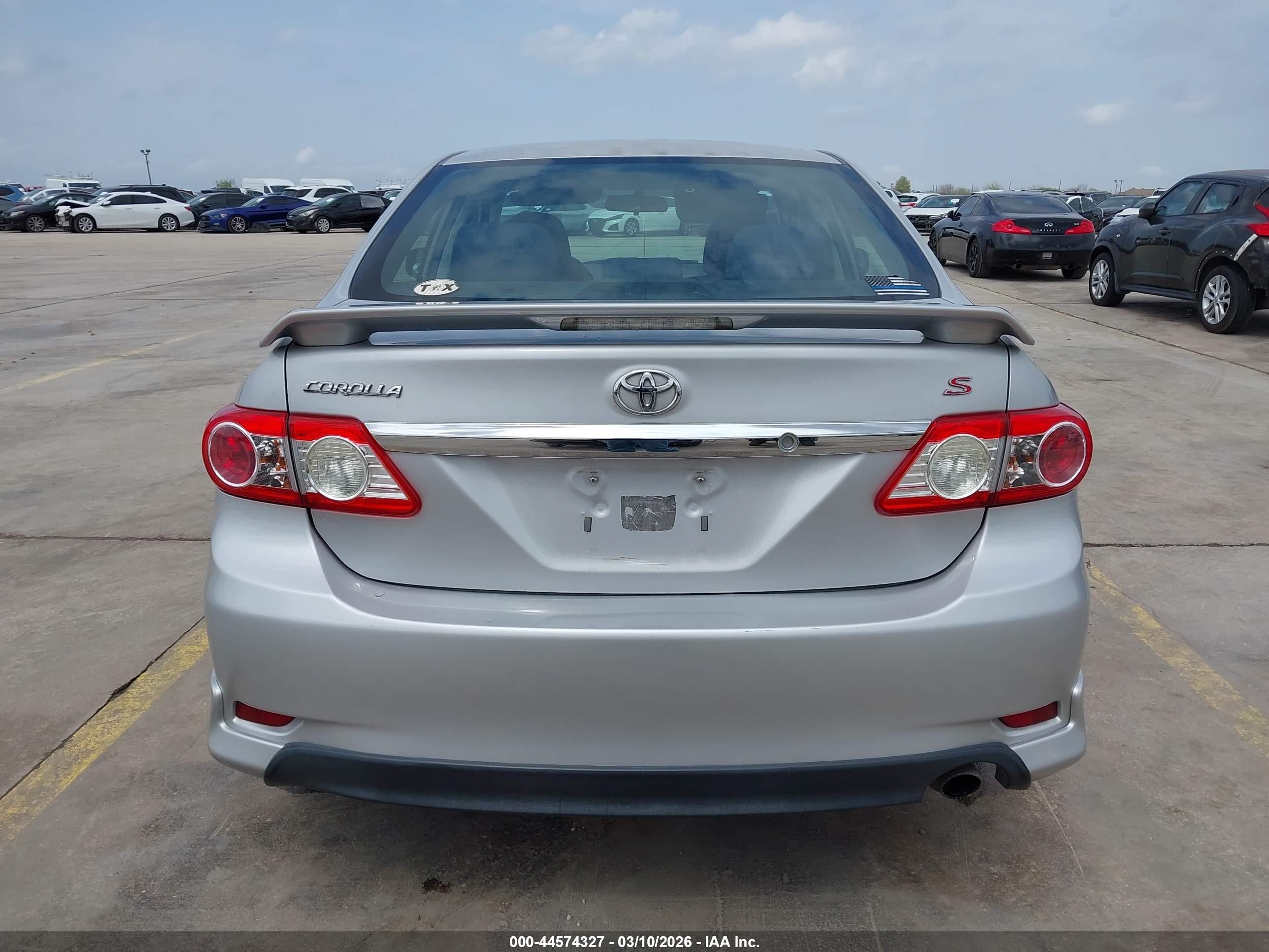 2012 Toyota Corolla S Silver vin: 2T1BU4EE5CC785635