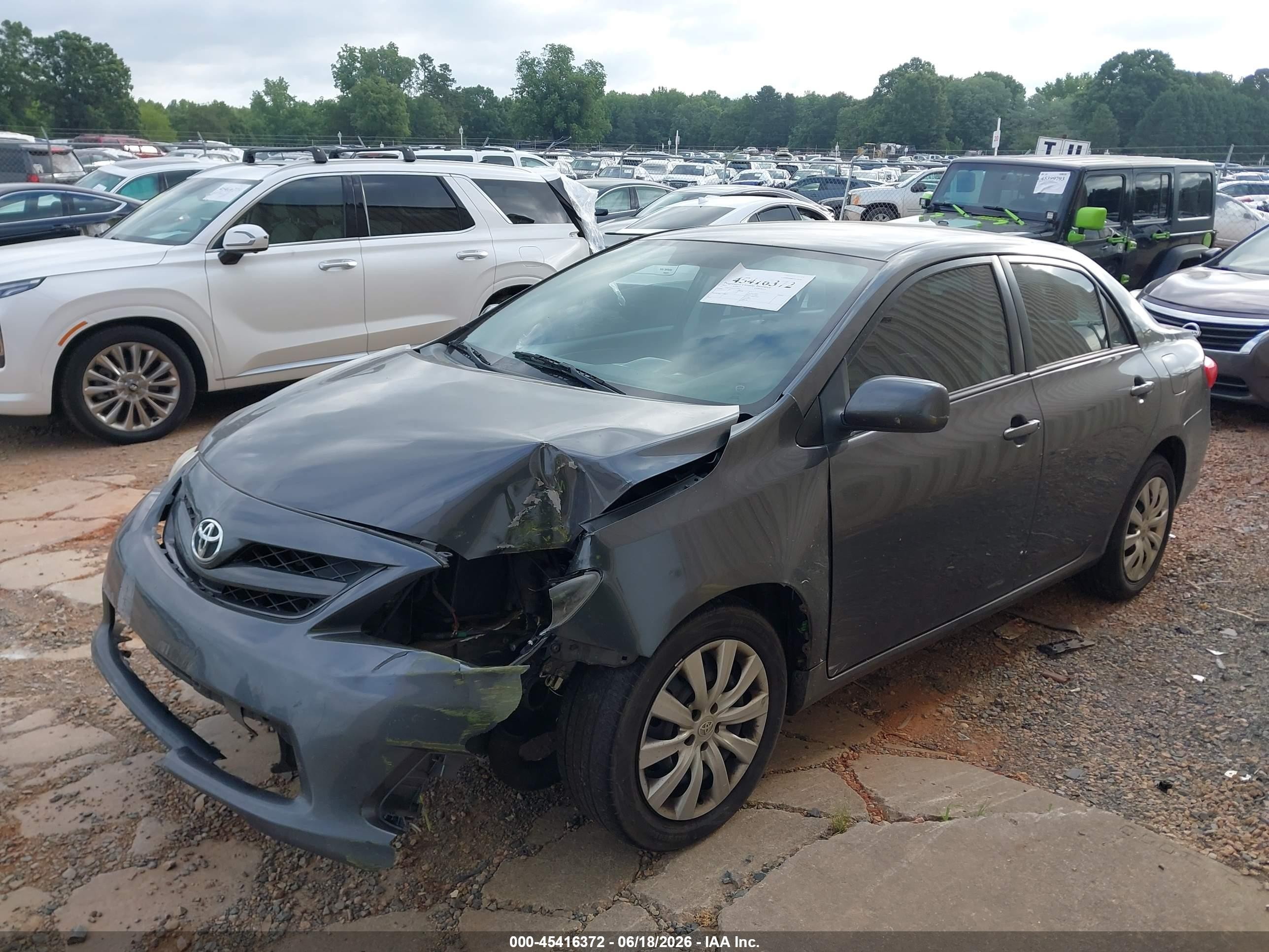 2012 Toyota Corolla Le Gray vin: 2T1BU4EE5CC790995