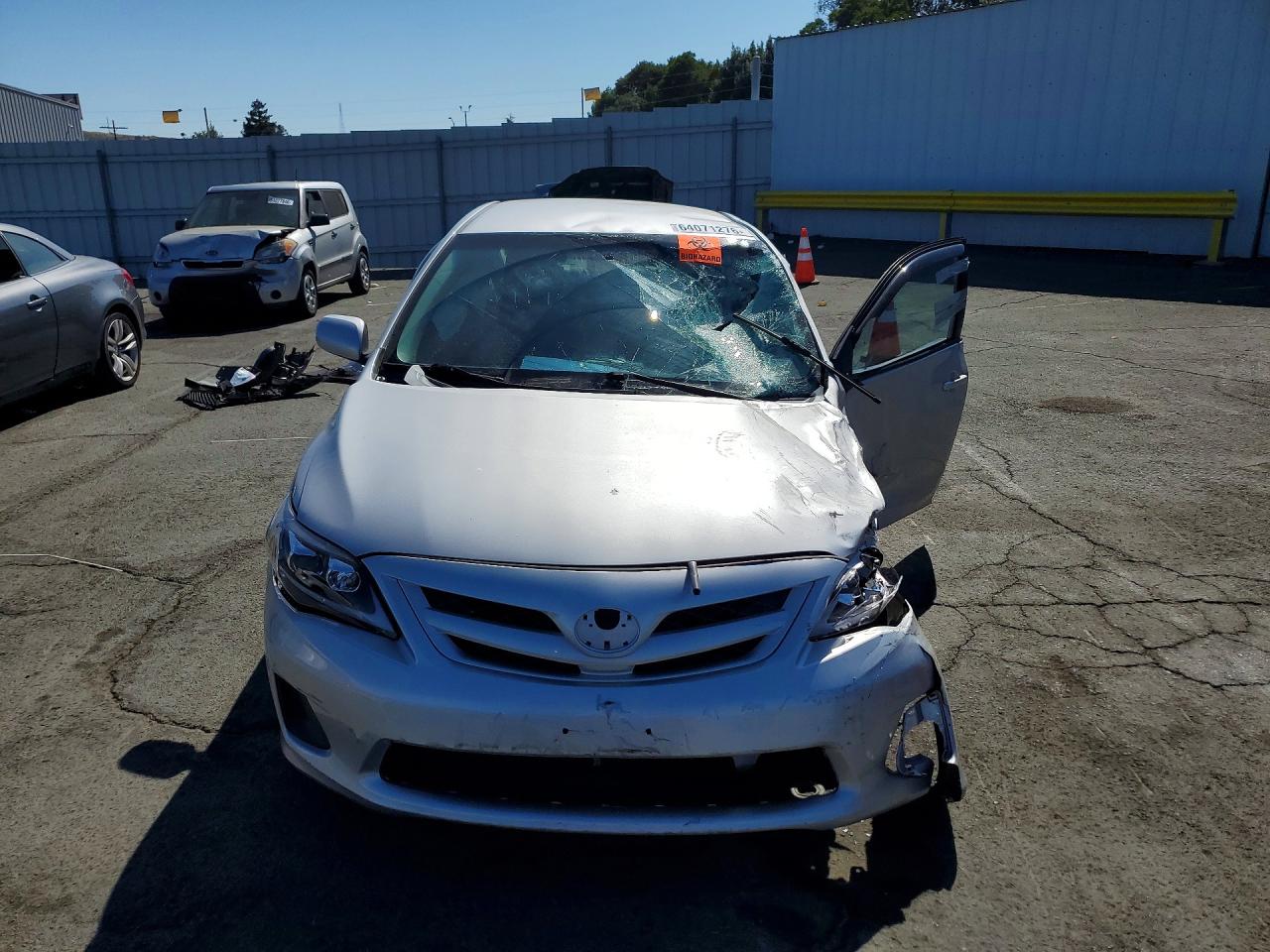2012 Toyota Corolla Le Silver vin: 2T1BU4EE5CC797557