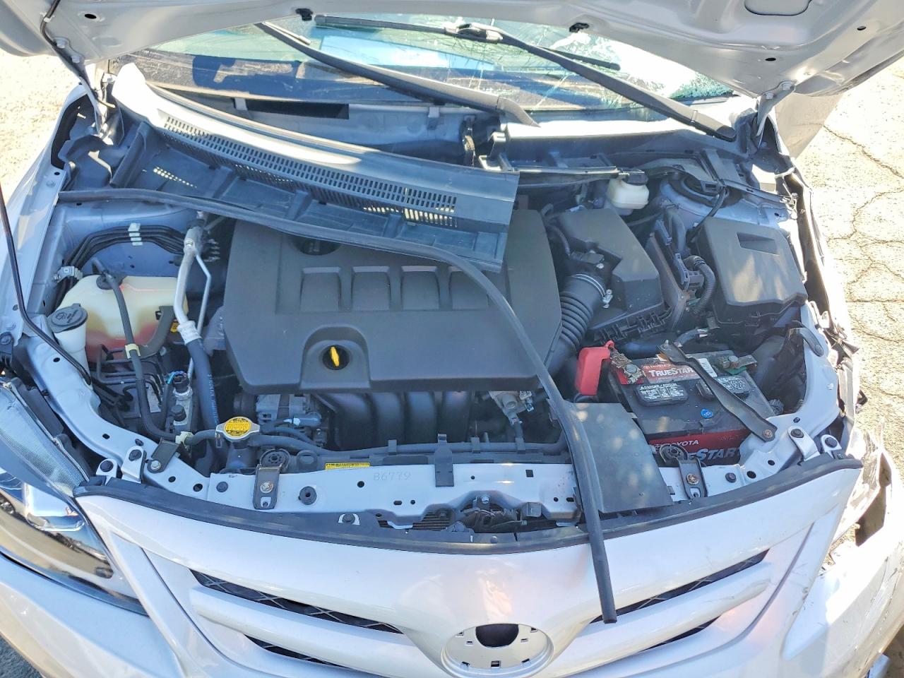 2012 Toyota Corolla Le Silver vin: 2T1BU4EE5CC797557